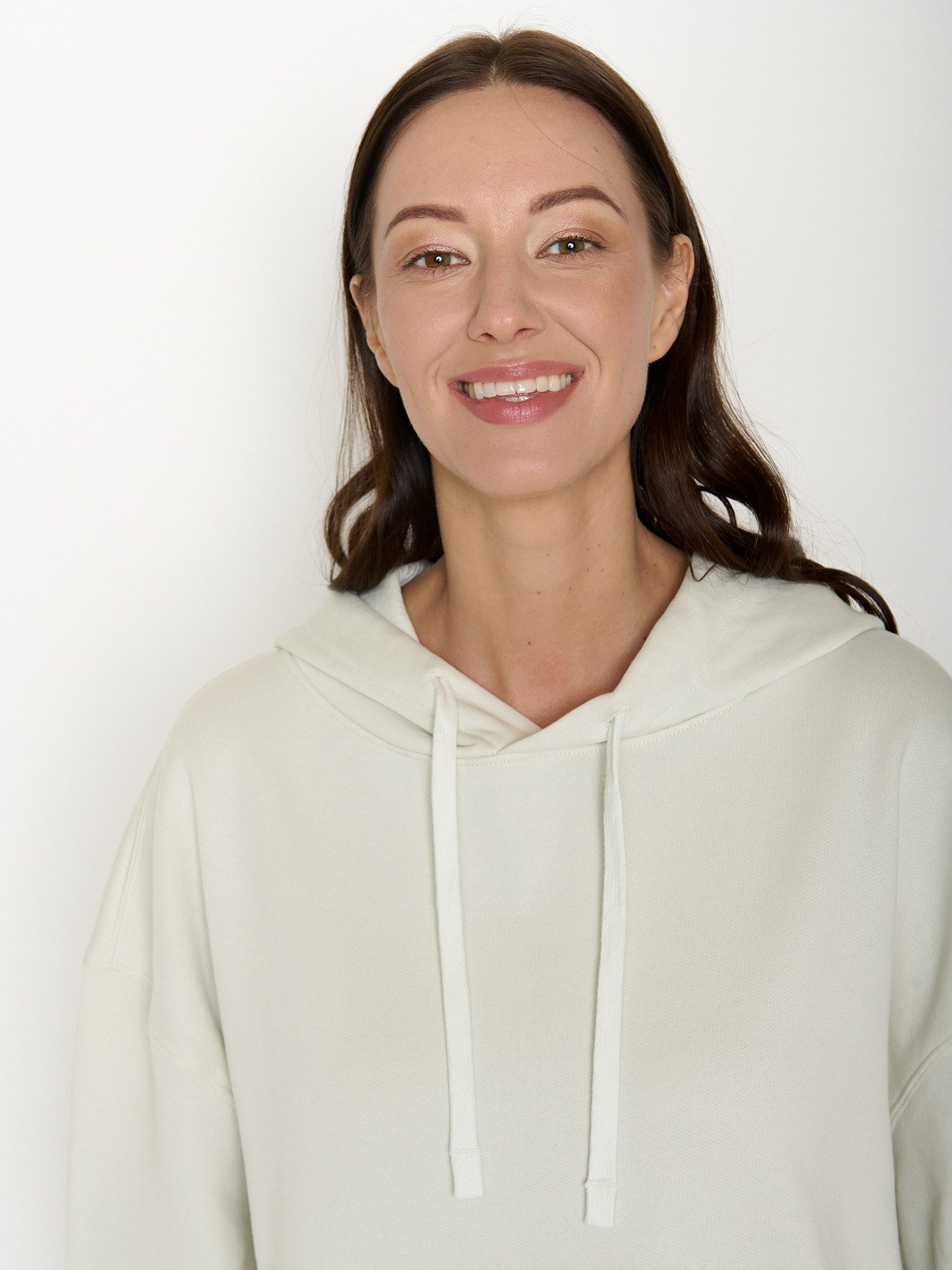 GreenBomb Hoodie Mello Panther Leaves (1) weitgeschnittener Hoodie, Oversized Fit, aufgesetzte Fronttasche