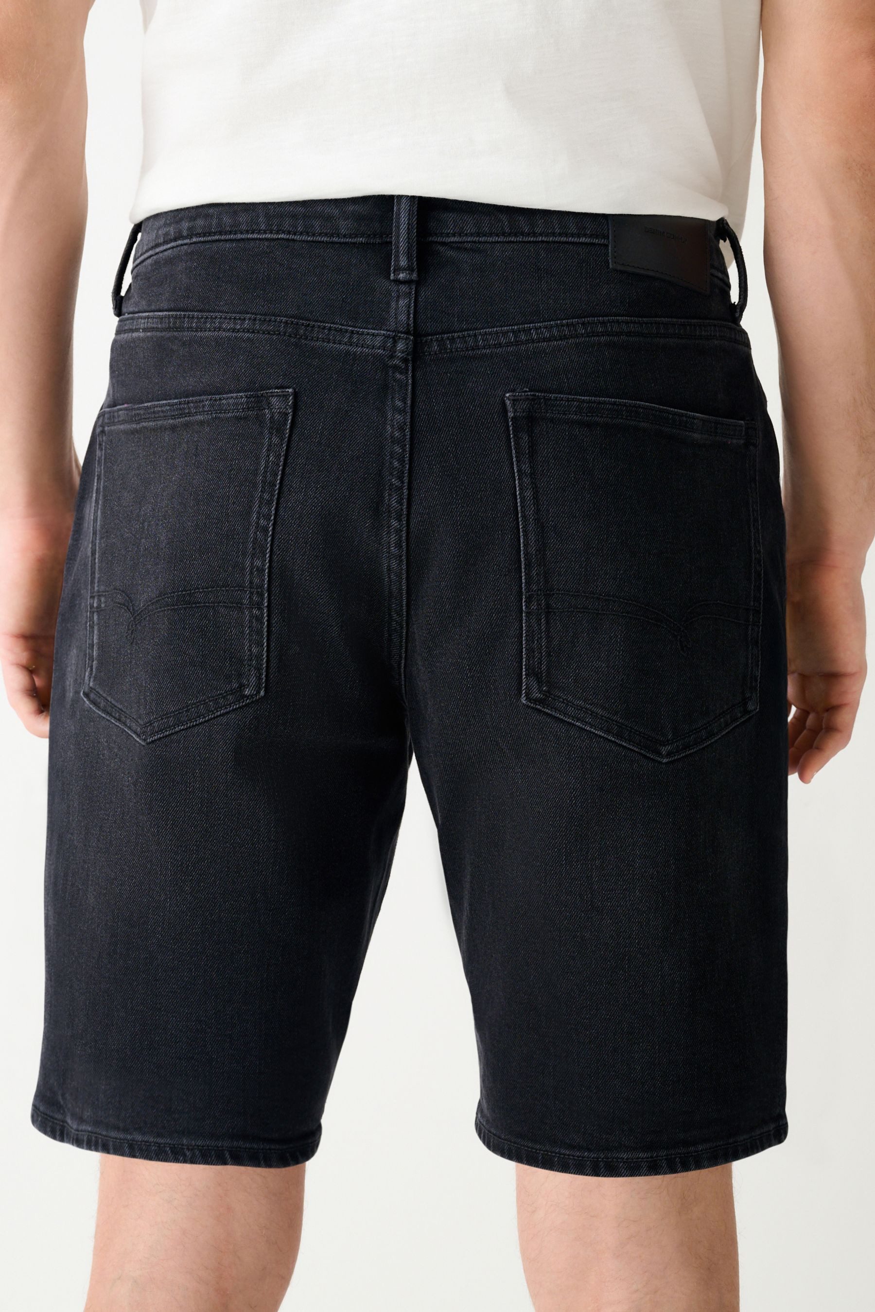 Next Jeansshorts Denim-Shorts (1-tlg)