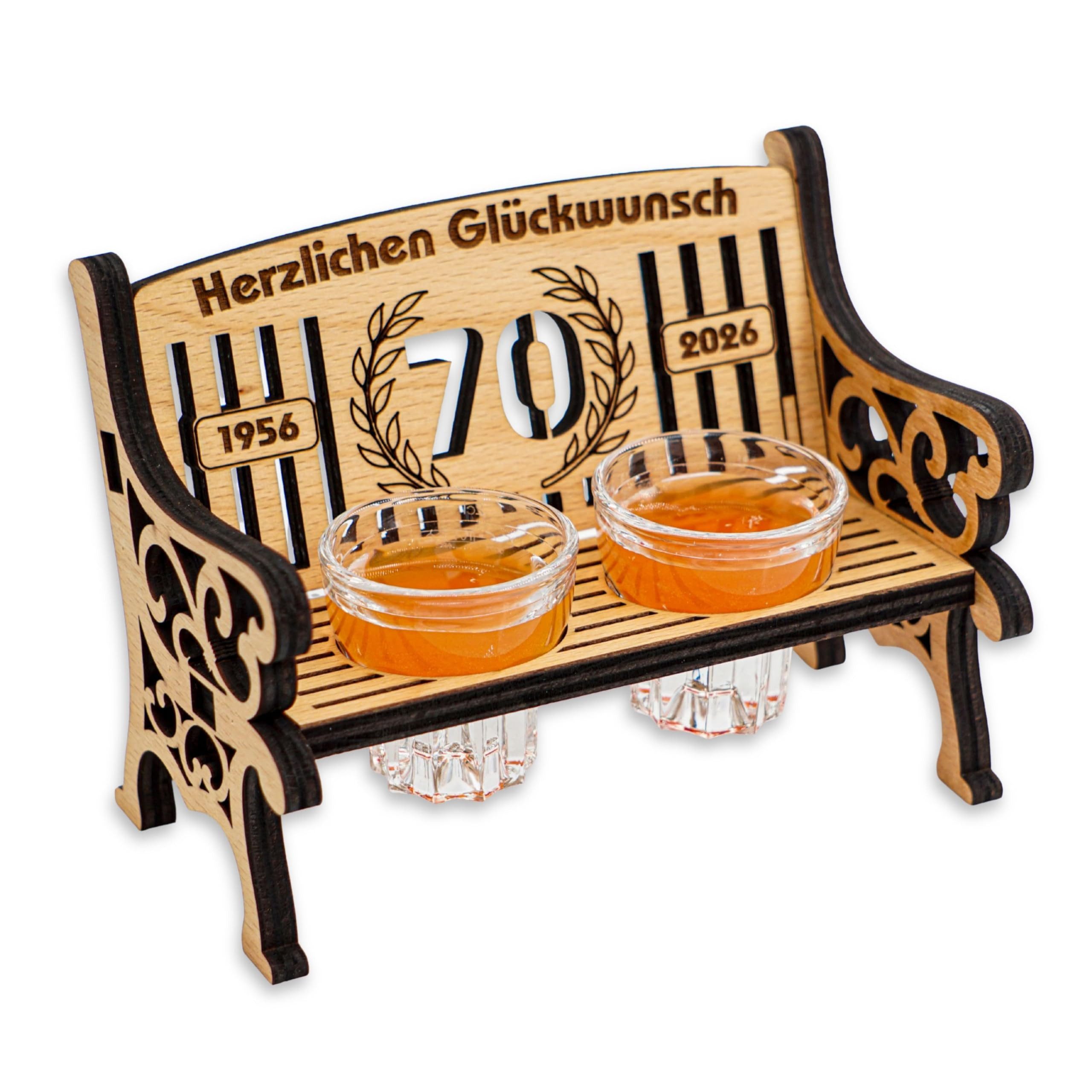 DARO Design Dekoobjekt Schnapsbank Geburtstag Holz Geschenk Geldgeschenk mit 2 Gläsern (Geschenkset, 70. Geburtstag – 1956–2026 – 2 Gläser), ca. 16 × 12 cm, geöltes Buchensperrholz