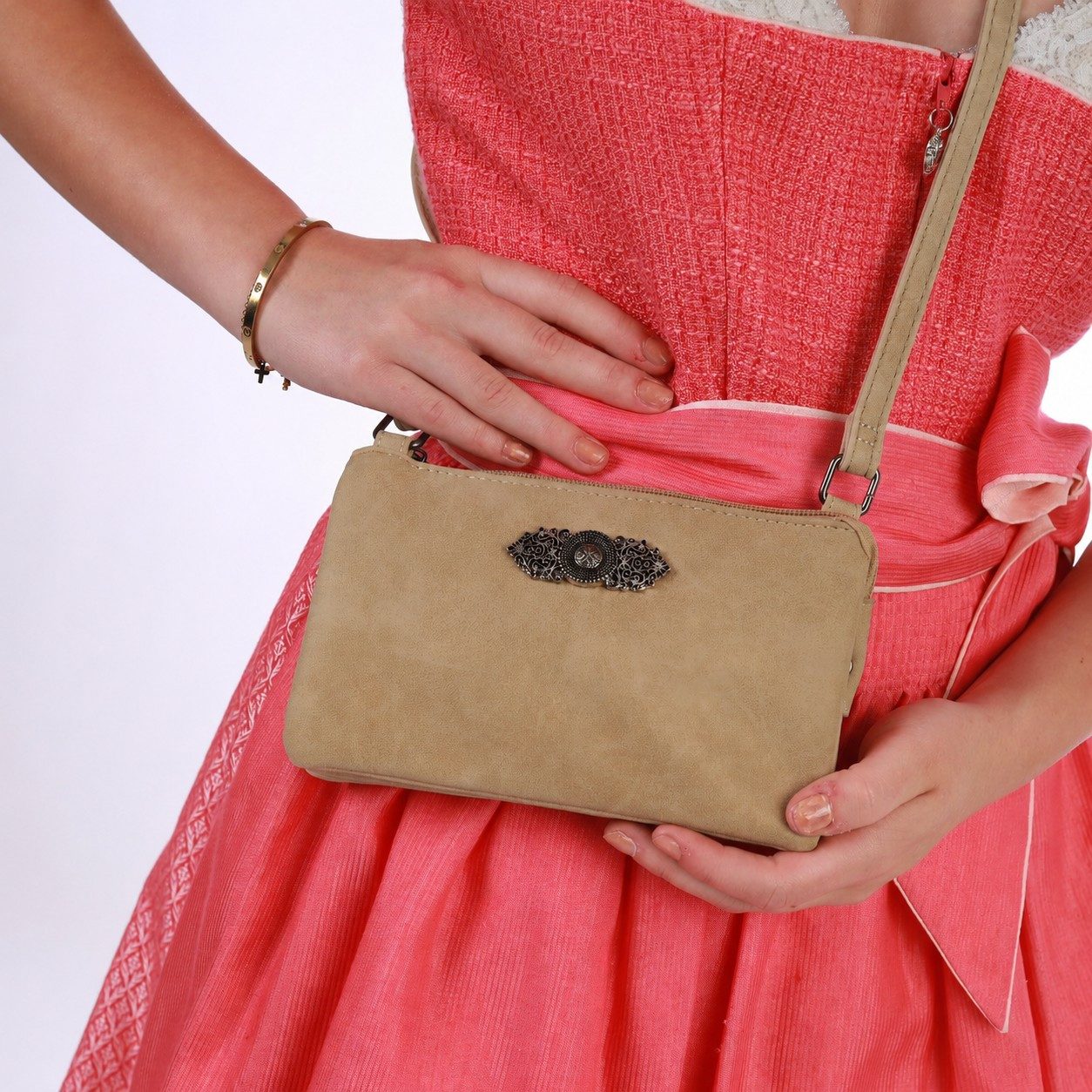 Der Trachtler Trachtentasche Damen Dirndltasche mit Zierteil, - stilvolles Trachten-Accessoire