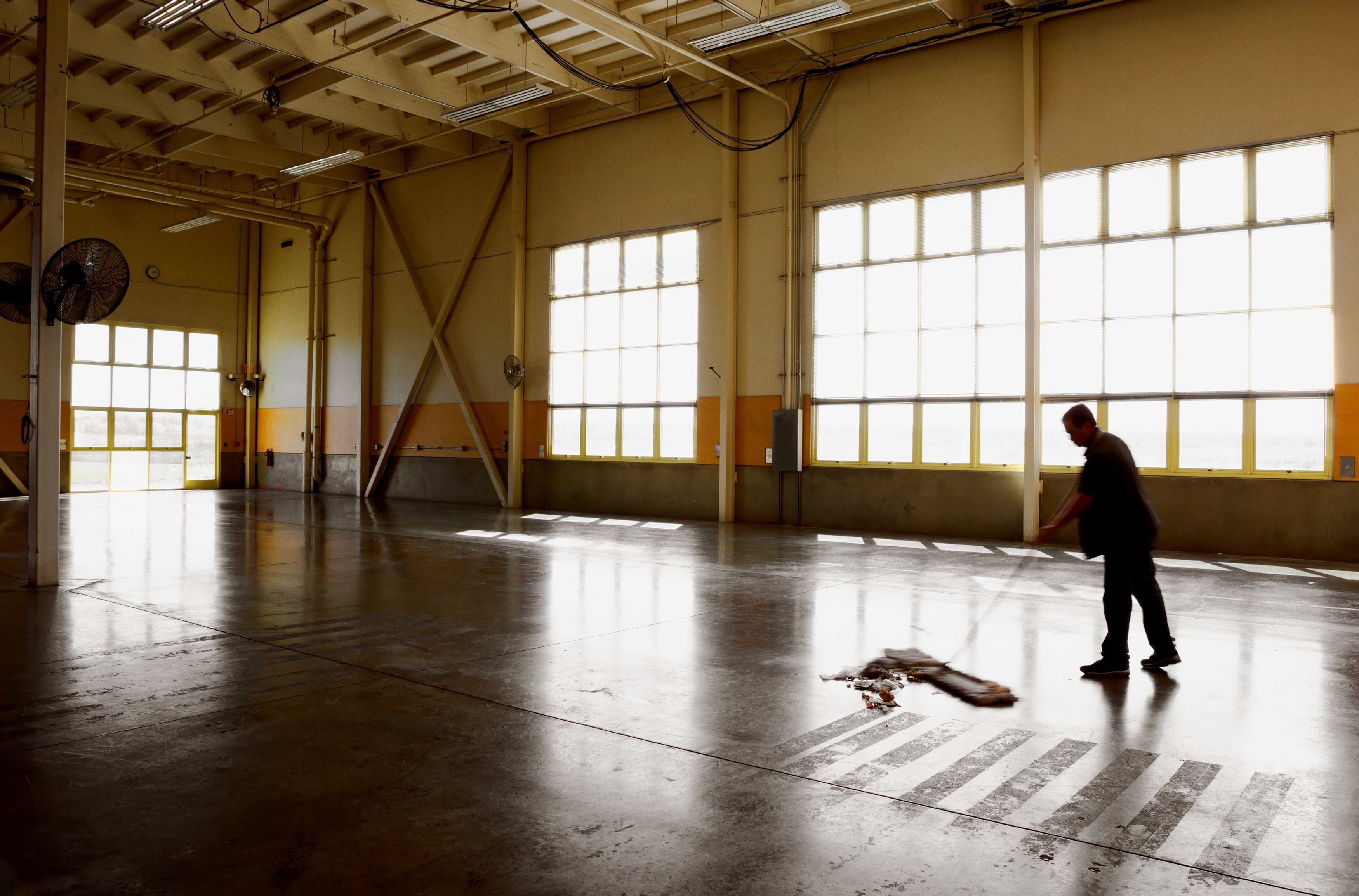 WO-WE Ätzlösung als Untergrundvorbereitung für Bodenfarbe W800 Fussbodenreiniger (5-10L, statt Grundierung)