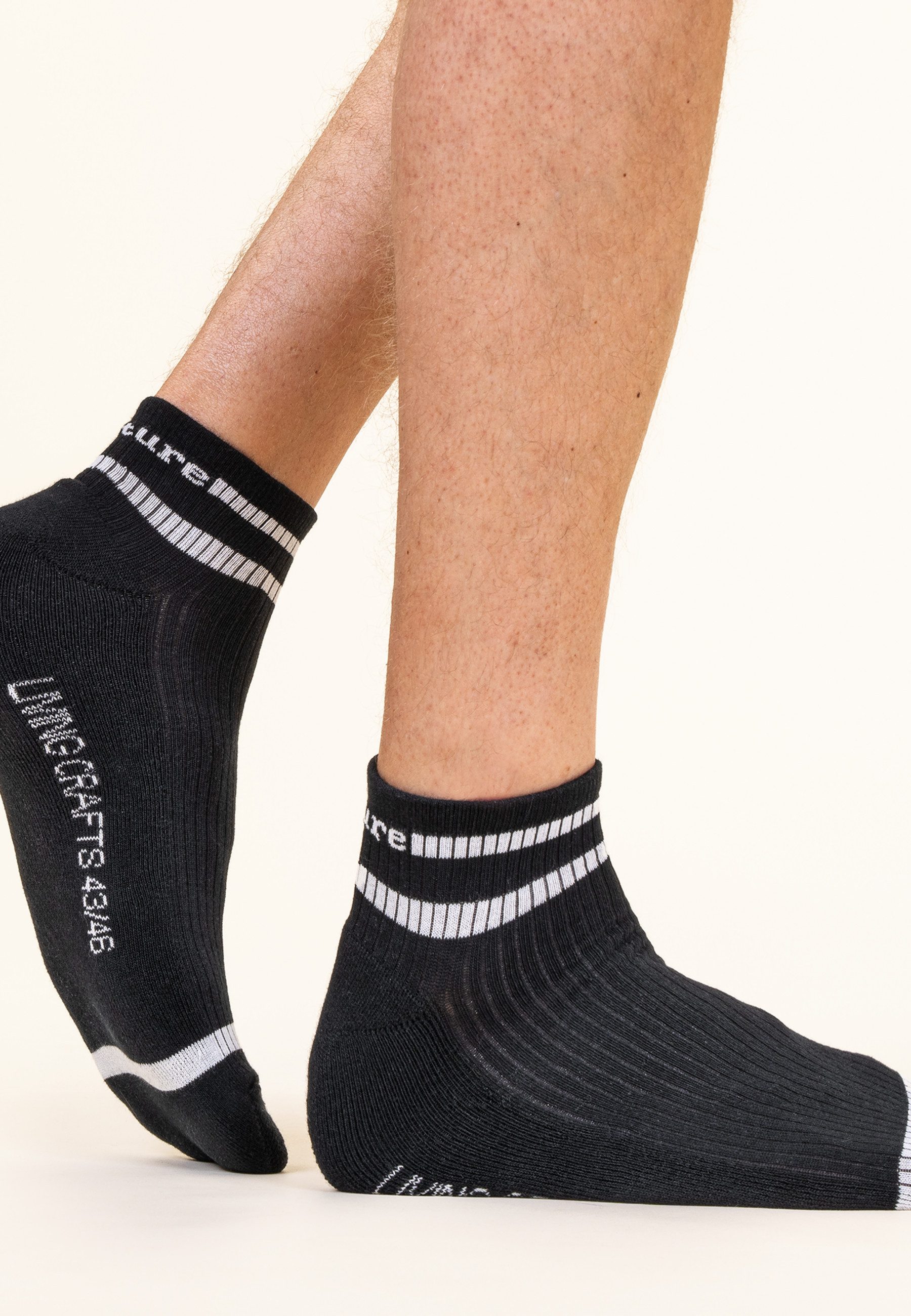 LIVING CRAFTS Sneakersocken ORELL, 2er Pack GOTS zertifiziert