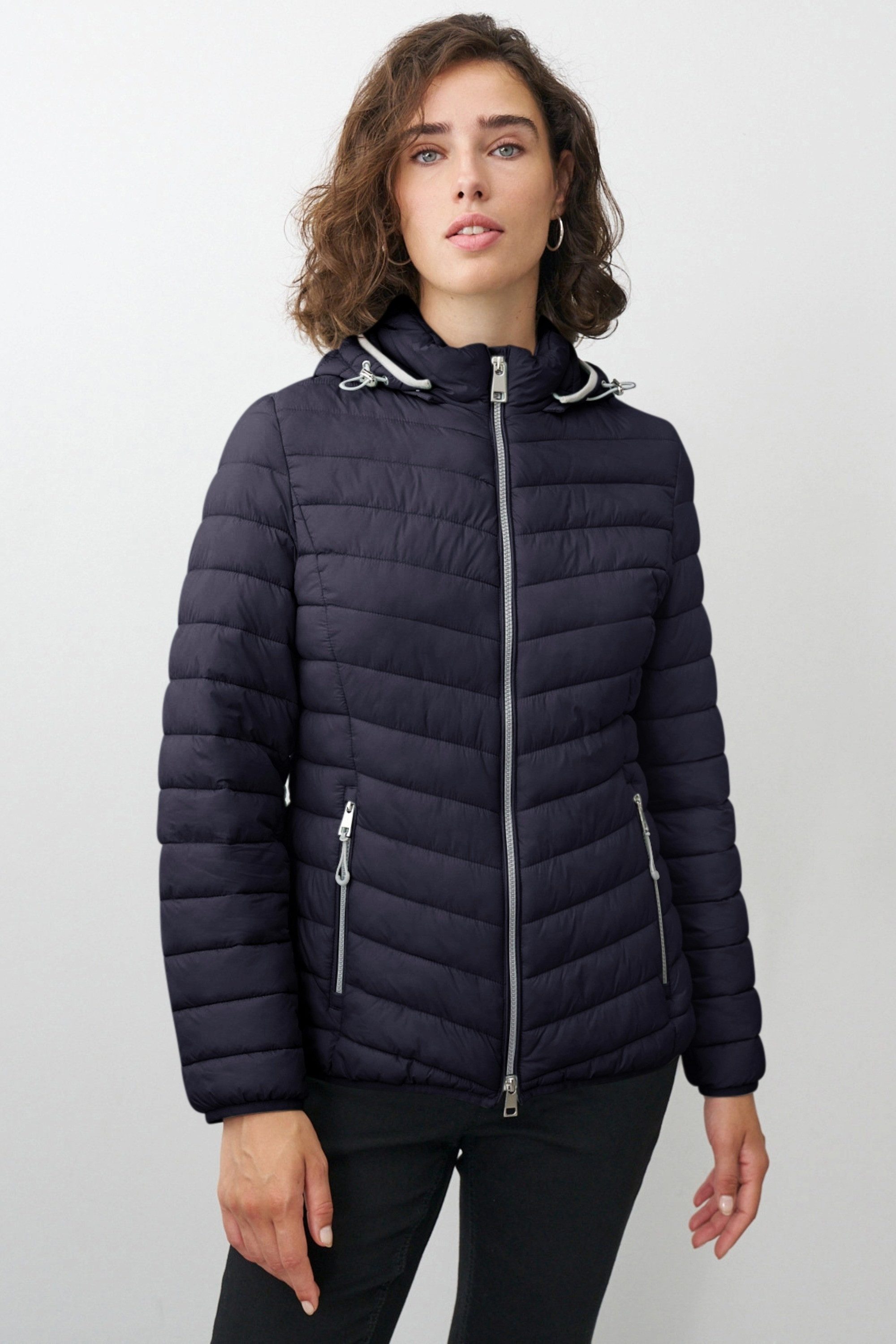 ONUA Steppjacke leichte Übergangsjacke o. Frühlingsjacke Damen mit abnehmbarer Kapuze