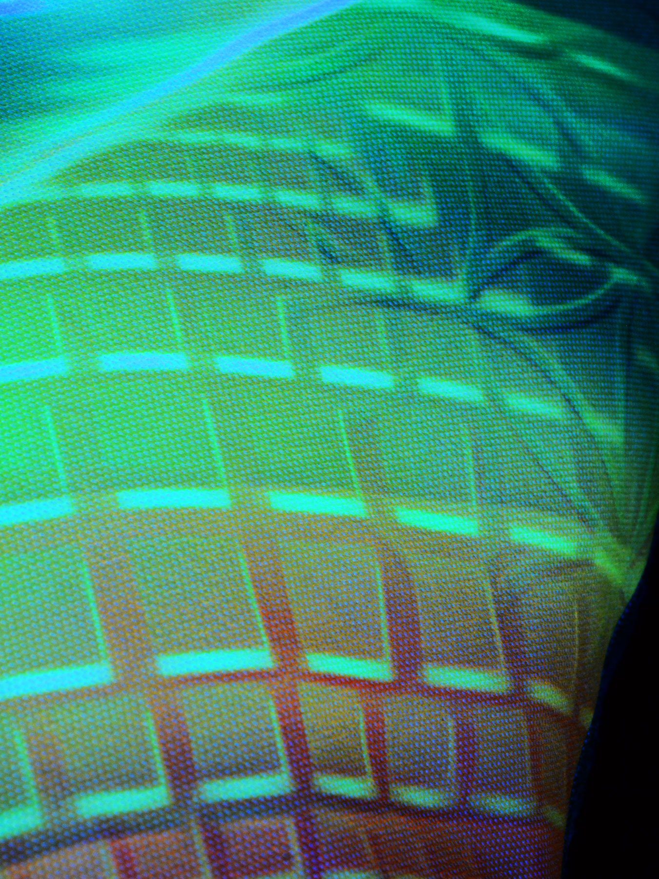 PSYWORK Dekokissen Schwarzlicht Kissen Neon UV-aktiv, 30x50cm, "Prismatic", leuchtet Schwarzlicht unter