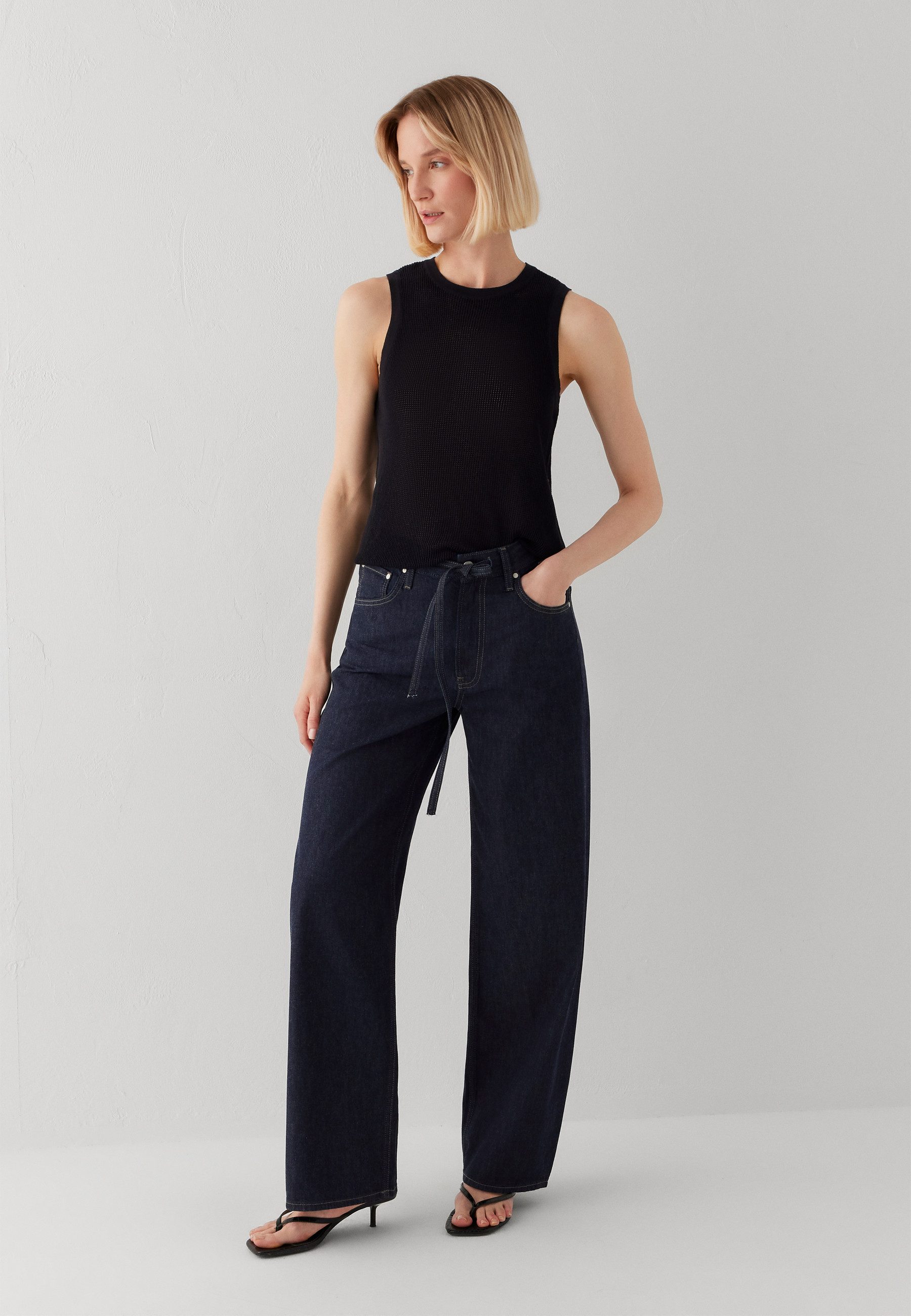 Mavi Cardigan NONSLEEVE TRICOT
