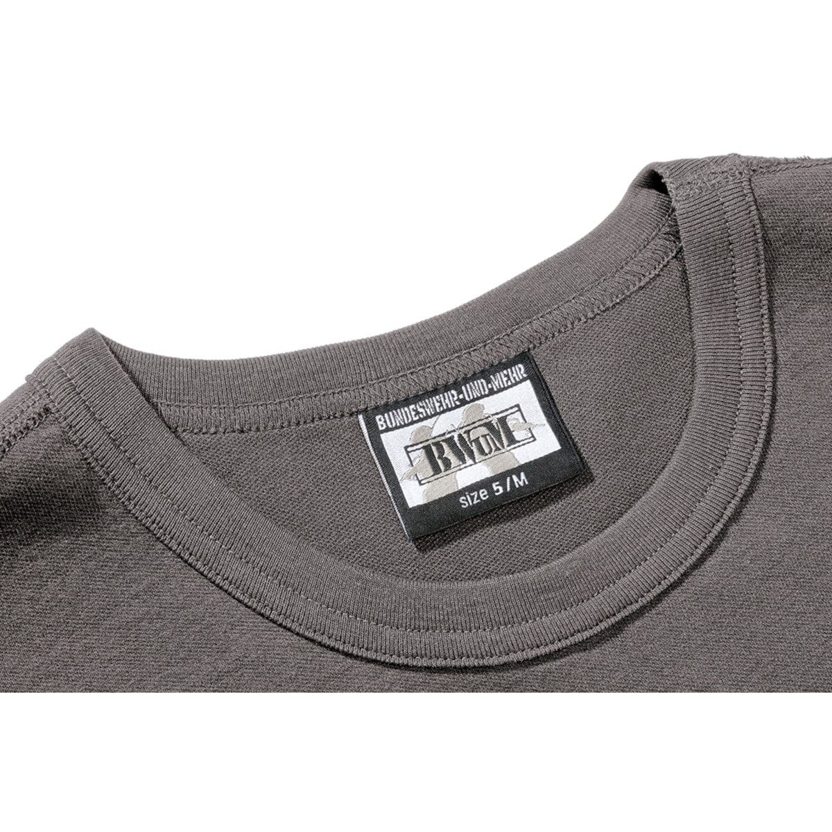 BWuM T-Shirt BWuM Bundeswehr Tropenshirt mit Flaggen & Klett