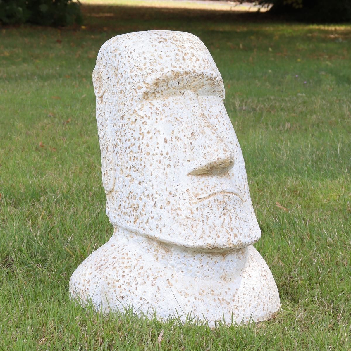 Oriental Galerie Dekofigur Moai Kopf Stein Figur Weiß 30 cm (1 St), Für Innen- & Außenbereich geeignet, frostbeständig