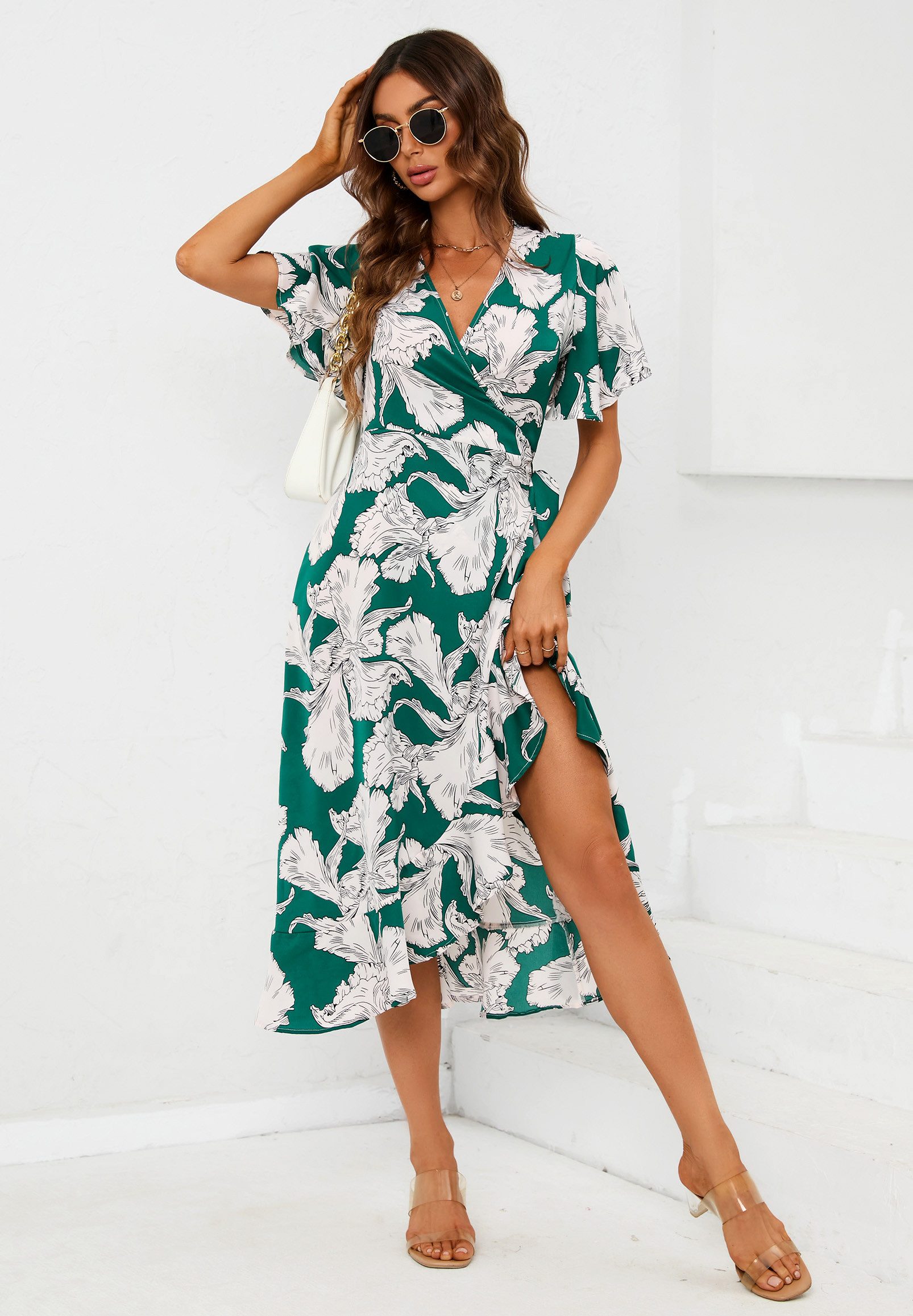 FS Collection Wickelkleid Midikleid Damen mit Engelsärmeln V-Ausschnitt Sommer Blumenkleid (XS (EU:36 / UK:8) · S (EU:38 / UK:10) · M (EU:40 / UK:12) · L (EU:42 / UK:14) · XL (EU:44 / UK:16), 4 Farben : Weiß/Gelb, Grün/Weiß, Schwarz/Weiß und Türkis/Pink) Wickelkleid mit Blumenmuster und Bindegürtel