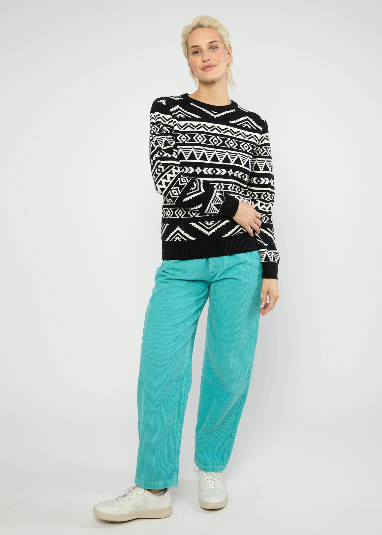 Blutsgeschwister Strickpullover - Cosy Storyteller – nachhaltiger Strickpullover aus Baumwolle