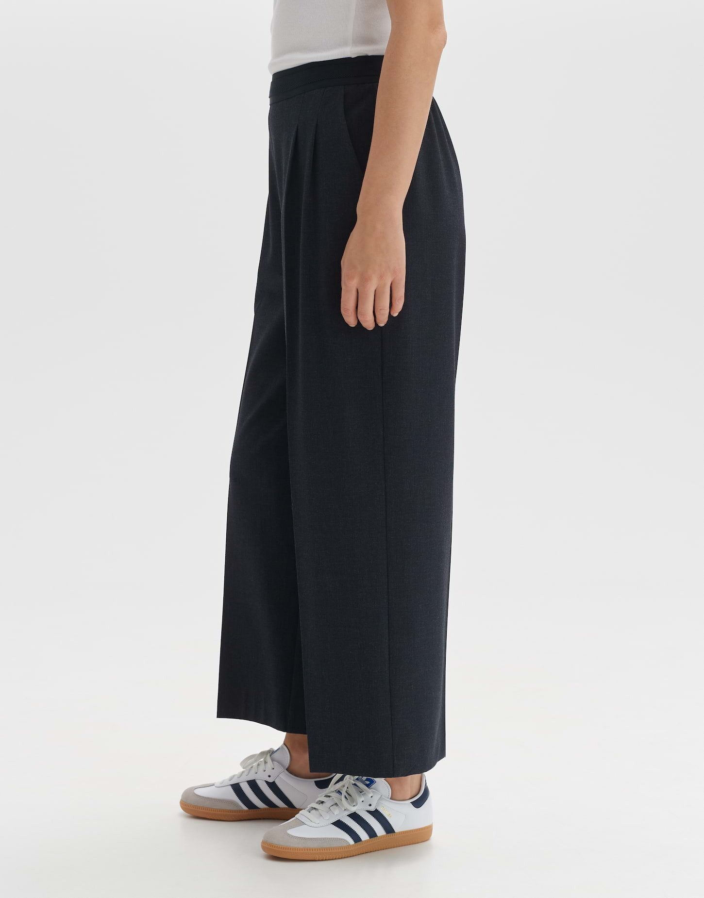 OPUS Bundfaltenhose City Pants MALMA Wide in Melange Optik