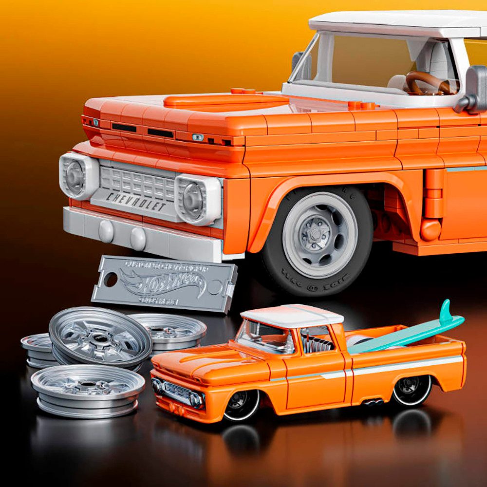 Mattel® Model Kit Mattel Brick Shop Hot Wheels, ELITE SERIES CHEVY, Scale 1:16, (858 pieces)