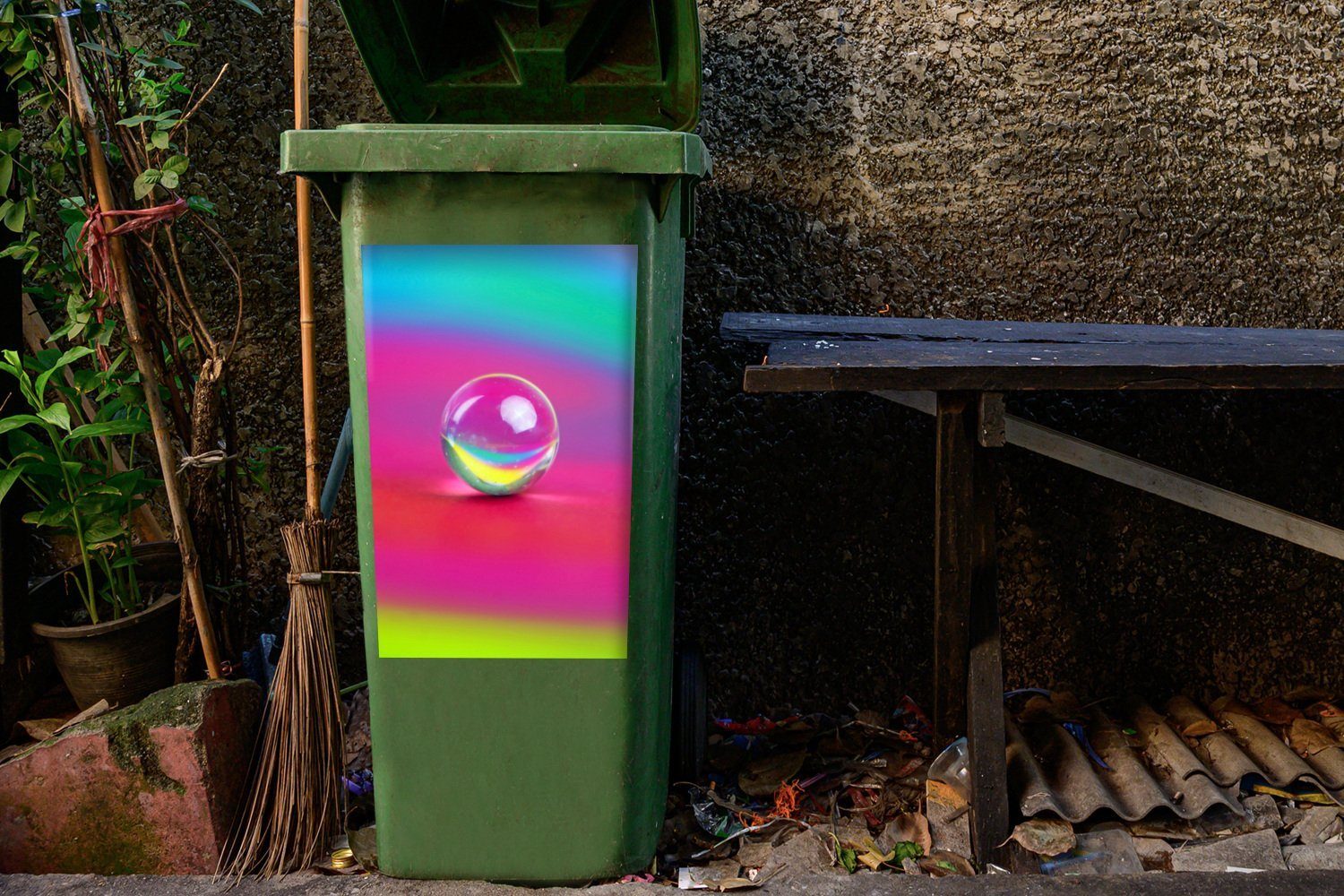 Mülltonne, MuchoWow Sticker, Abfalbehälter auf Luftblase Wandsticker Regenbogen-Hintergrund Mülleimer-aufkleber, (1 St), Container,