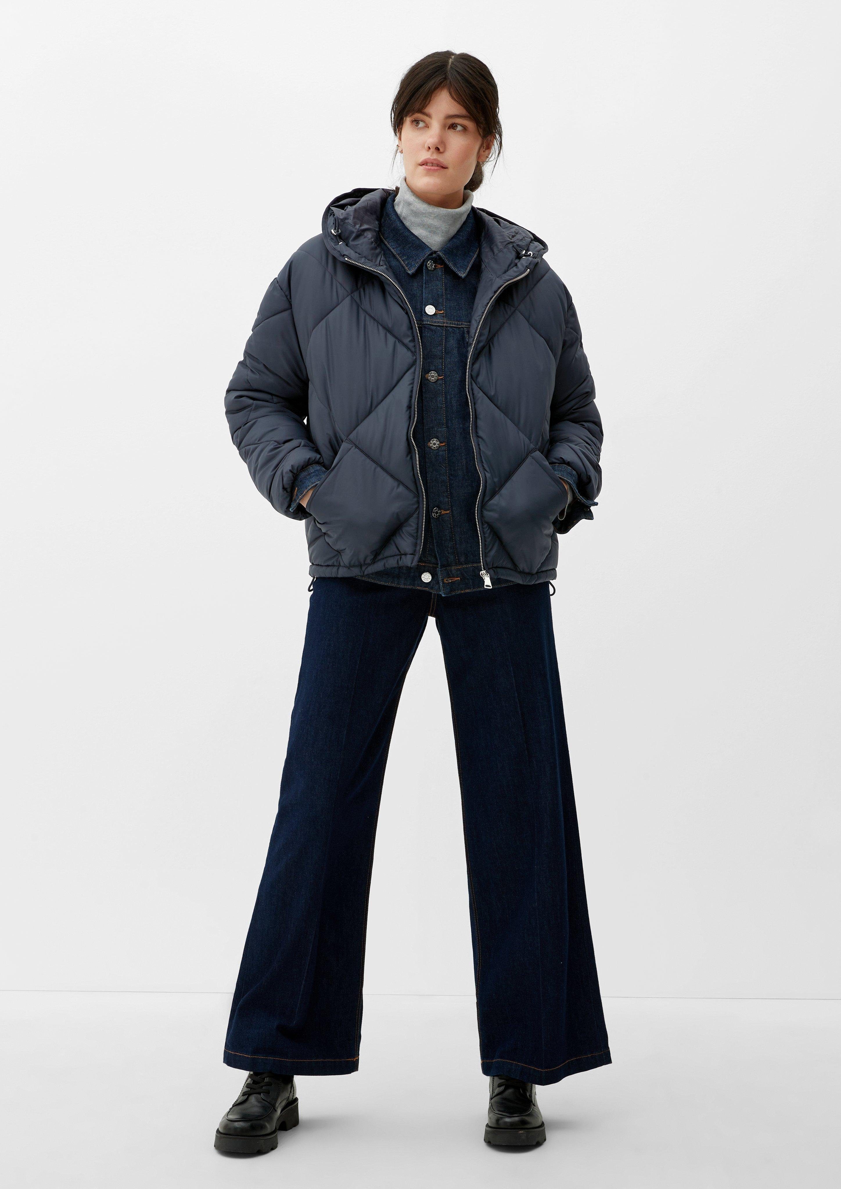 s.Oliver Outdoorjacke Jacke mit dunkelblau Steppung modischer