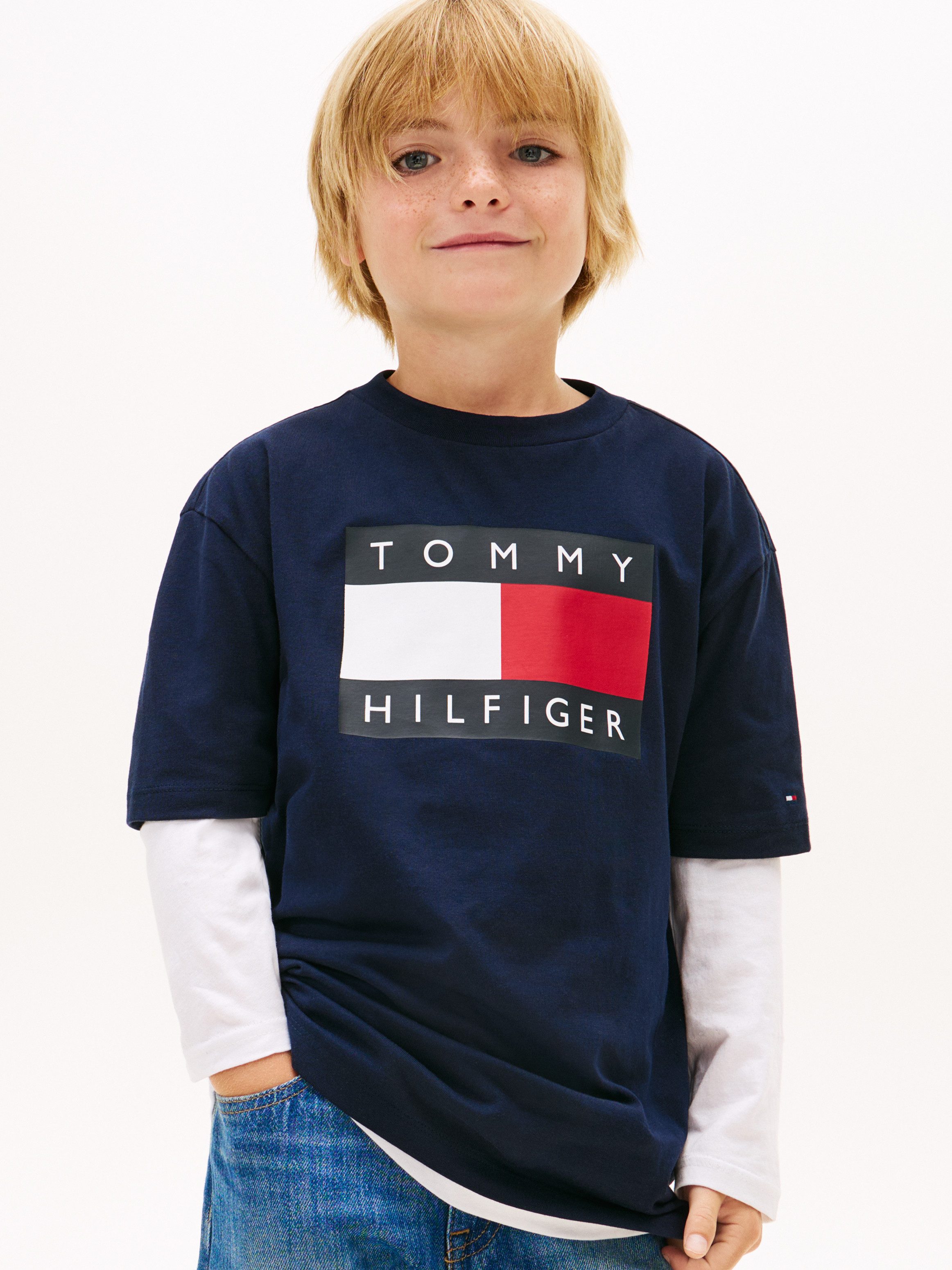 Tommy Hilfiger T-Shirt Regular fit, für Kinder bis 16 Jahre, Print