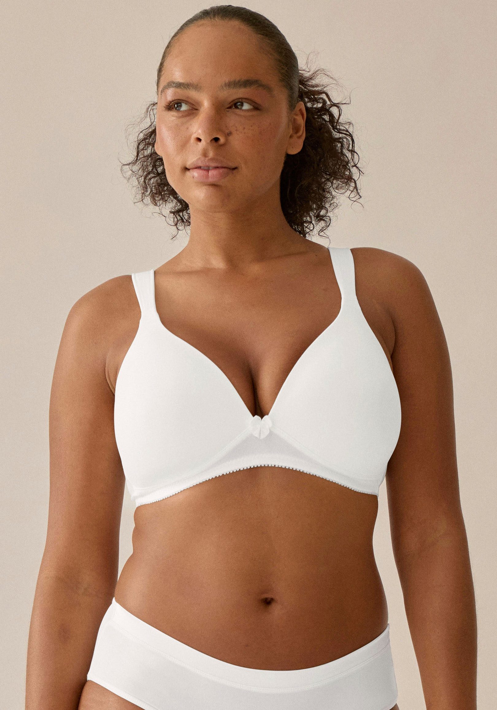 Naturana Soft-BH Soft Cup nahtlose Schalen-Cups, wattiert, ohne Bügel