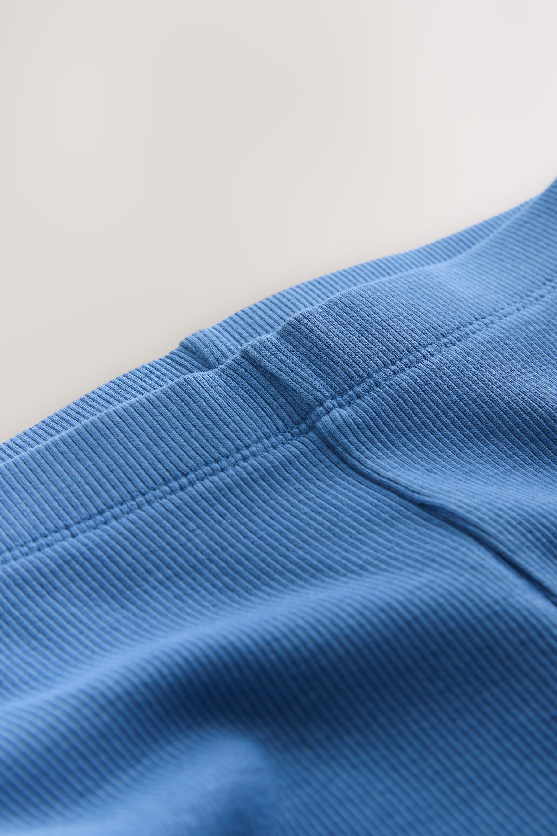 Next Leggings Gerippte Leggings mit ausgestelltem Bein (1-tlg)