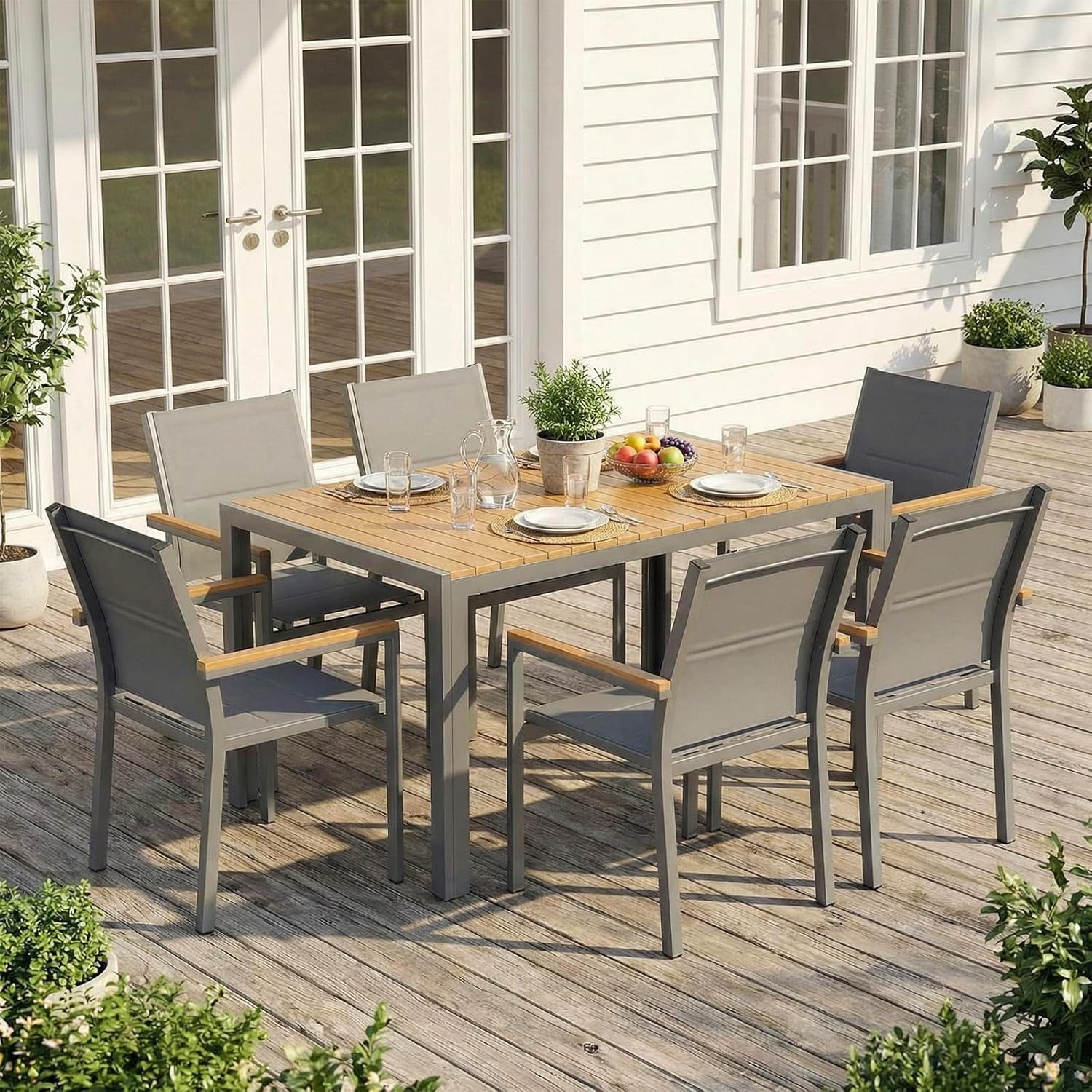 TLGREEN Stapelstuhl 2/4er Set Esszimmerstuhl mit Gesteppte Rückenlehne & Sitzfläche, (4 St), WPC Handlauf, für Terrasse, Balkon, Terrasse, Pool, Restaurants