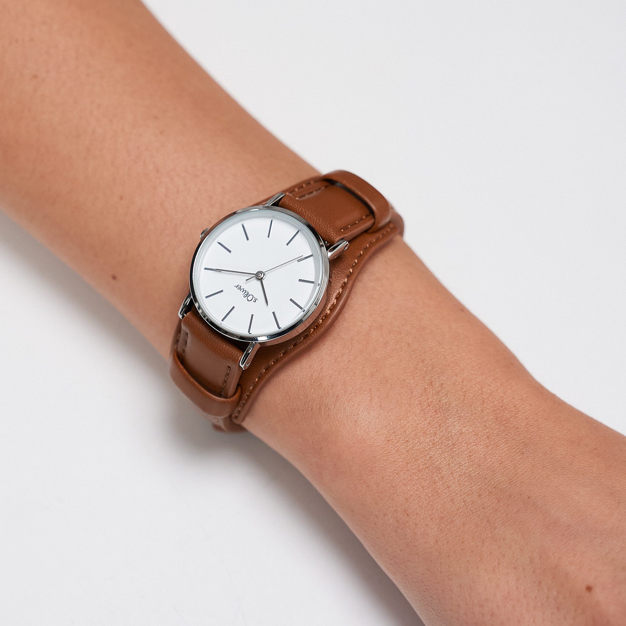 s.Oliver Quarzuhr Flexible Time Kunstleder