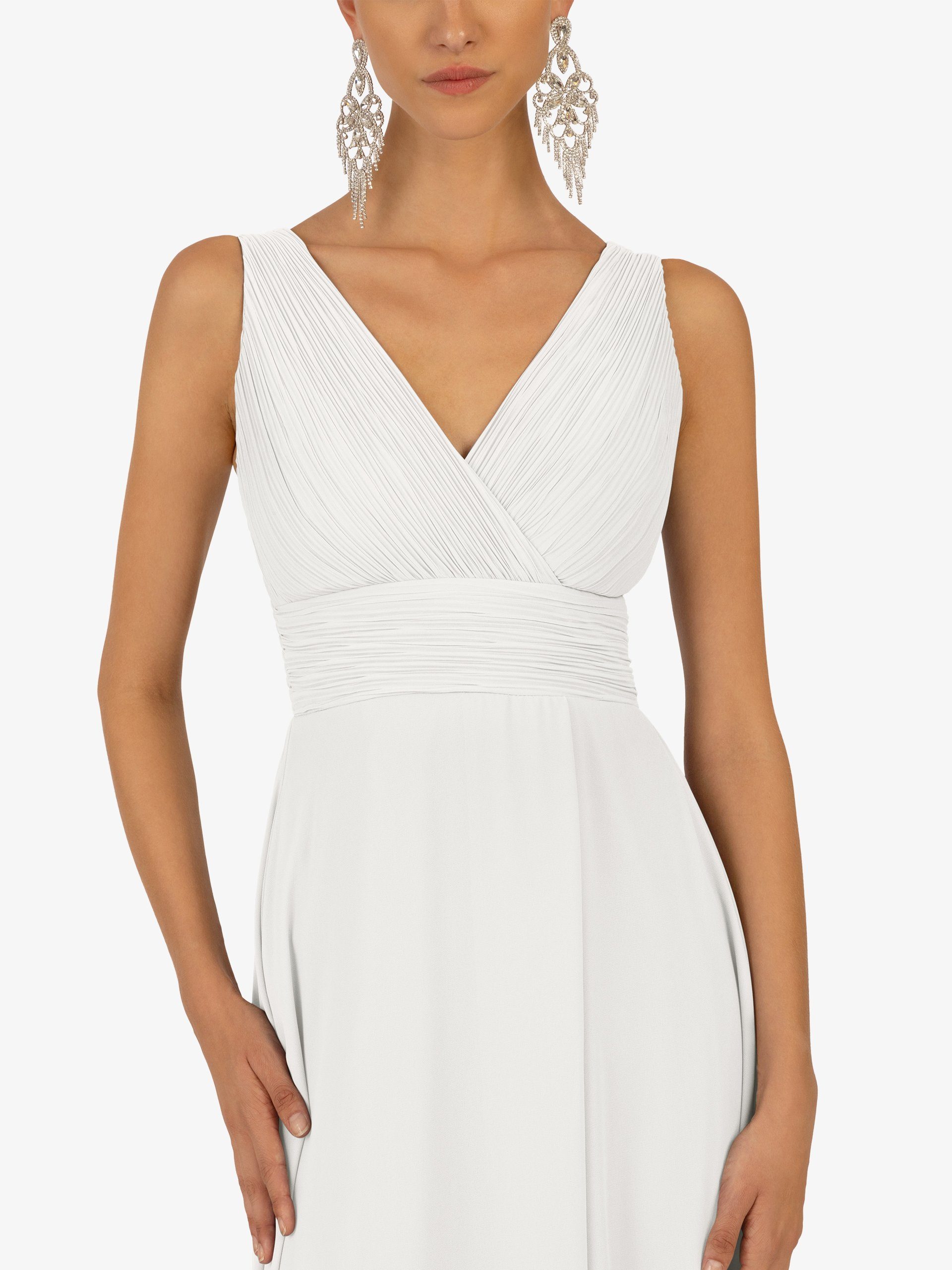 Kraimod Abendkleid mit V-ausschnitt vorne und Rückenausschnitt hinten