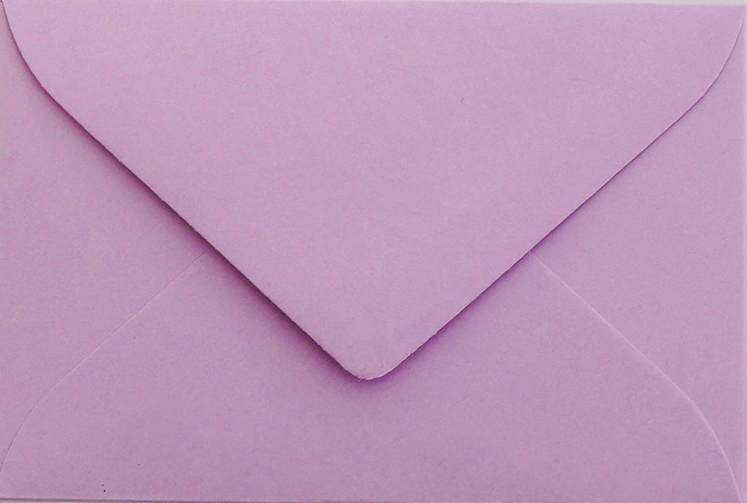 Briefumschläge24Plus Briefumschlag 25 Mini 5,0 x 7,0 cm Briefumschläge Mini größe Flieder, 50 x 70 mm Briefumschläge Mini Recyceltes Material