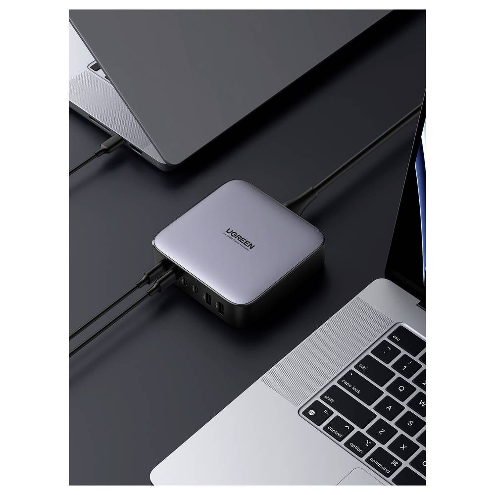 UGREEN Netzteil / Stromversorgung 200 W USB 2.0 Buchse A, USB 2.0 Buchse A, USB-Ladegerät