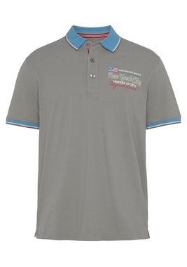 Man's World Poloshirt mit kleinem Brustprint