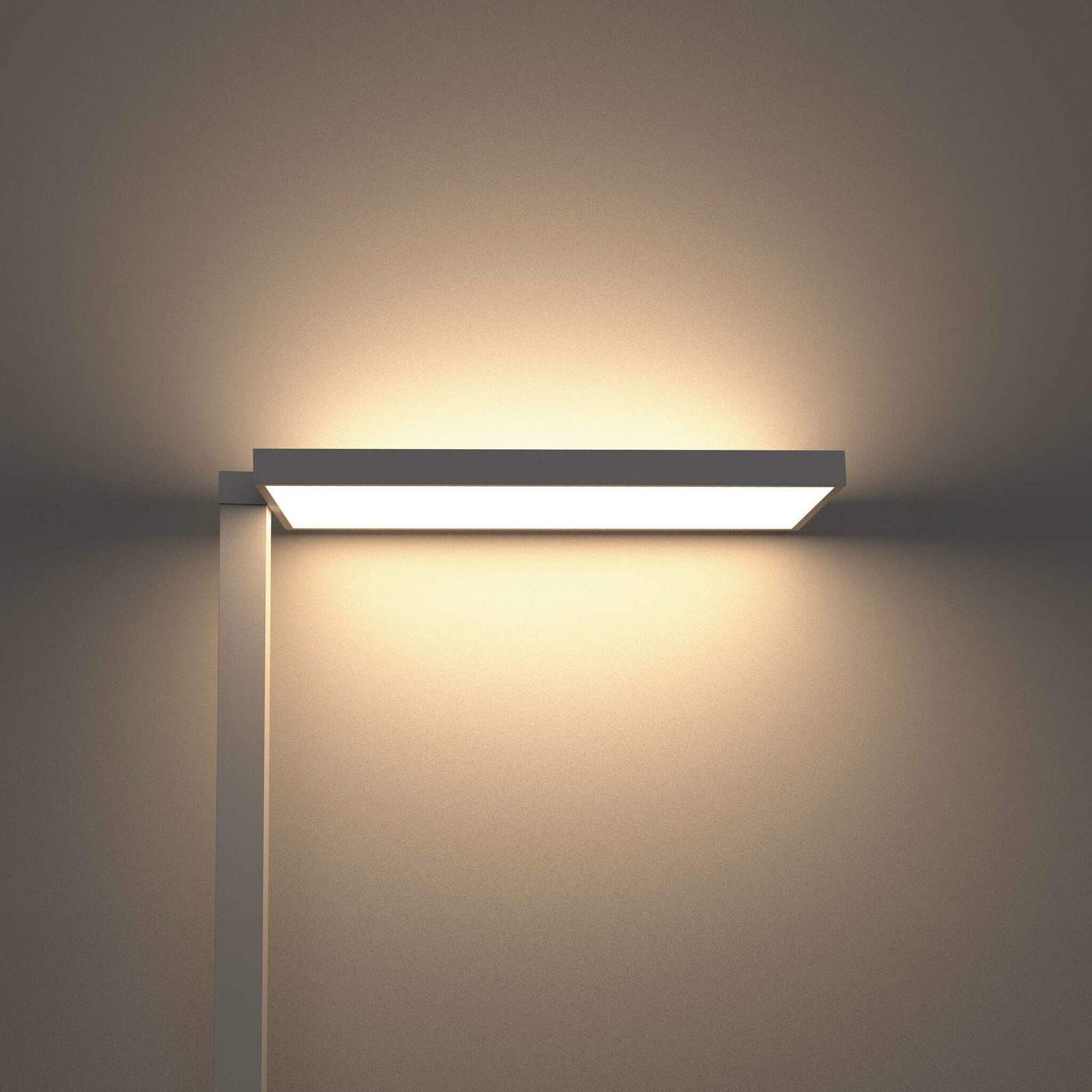 MAUL Stehlampe MAUL Standleuchte MAULjura LED 4.000 K dimmbar Klemmfuß 121 cm weiß, LED wechselbar