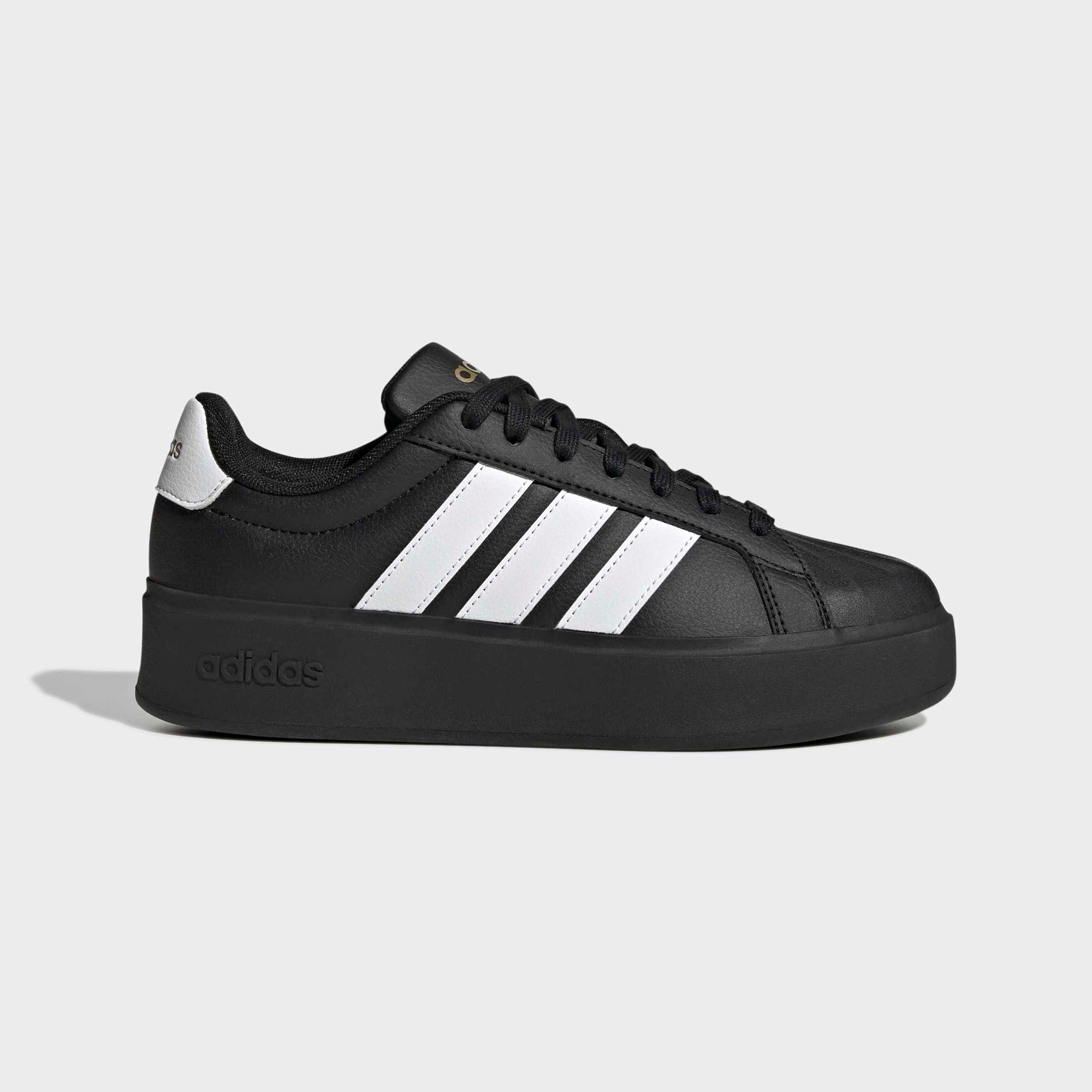 adidas Sportswear STREETTALK BOLD Plateausneaker inspiriert vom Design des adidas Superstar