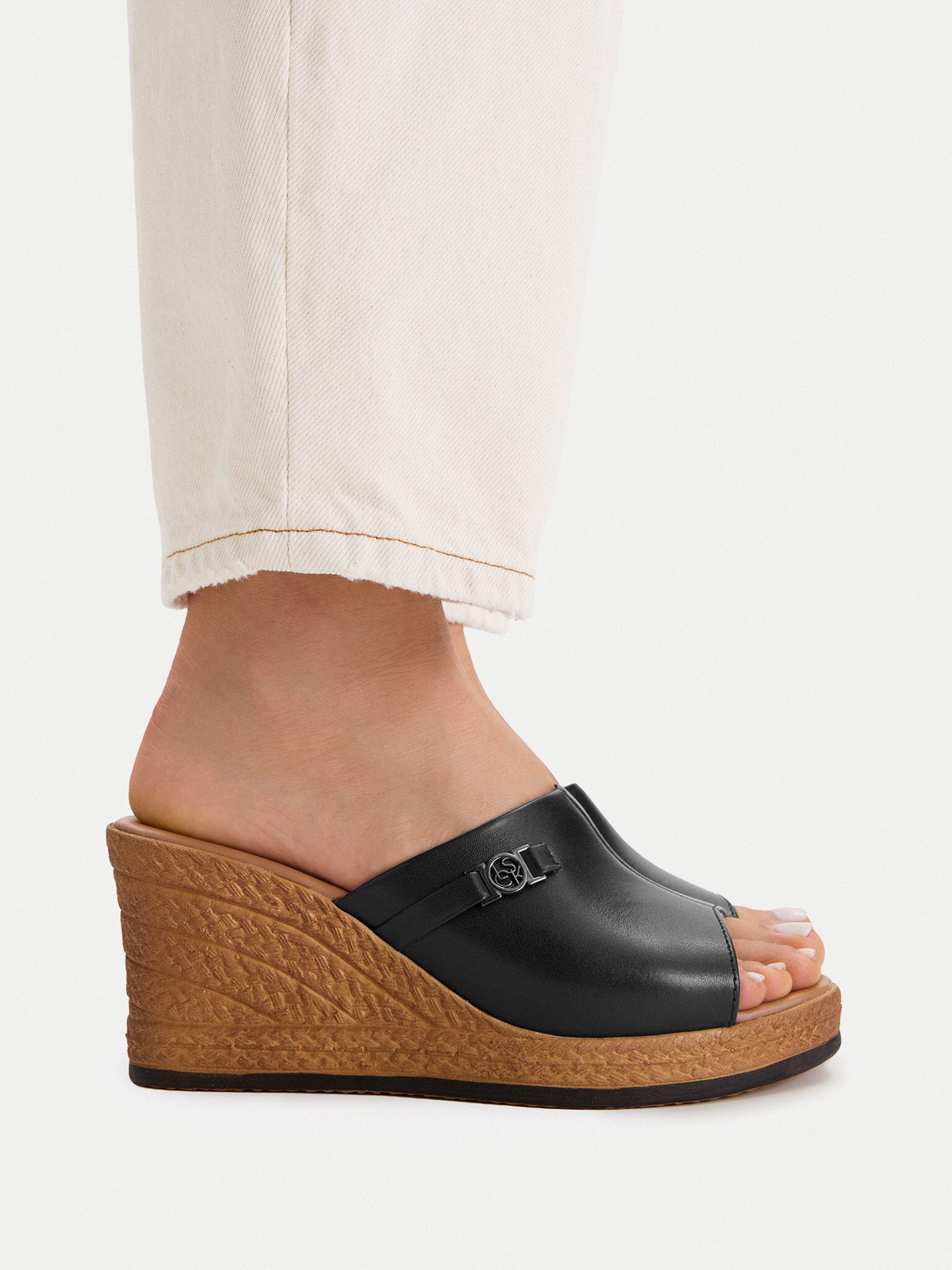 LASOCKI Lasocki Damen-Flip-Flops Schwarz Lasocki-CEO-WI23-283-13 Schwarz Badepantolette