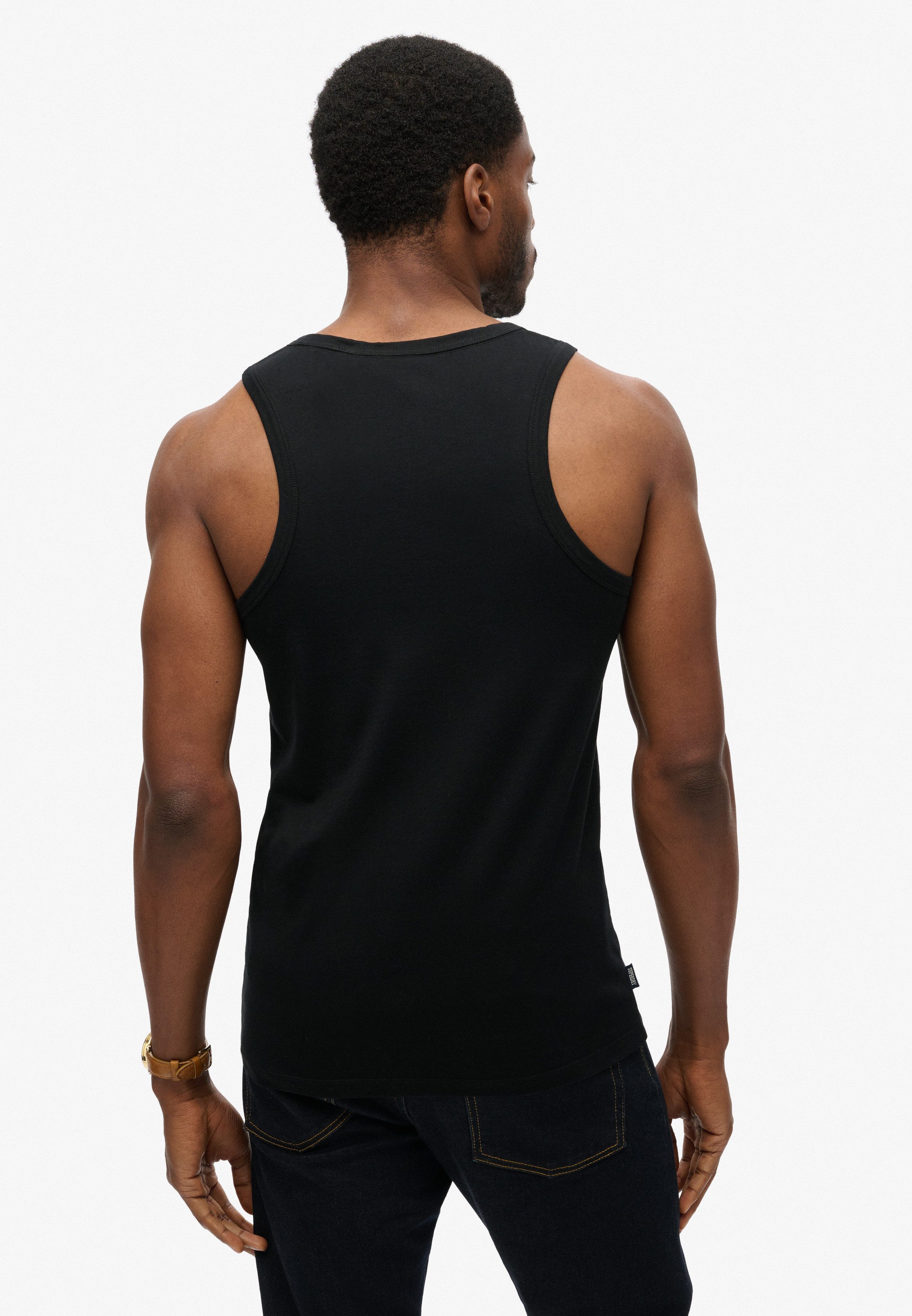 Superdry Tanktop ESSENTIAL LOGO VEST UB mit Markenlabel, aus Baumwolle und Single Jersey, Slim Fit, ärmellos