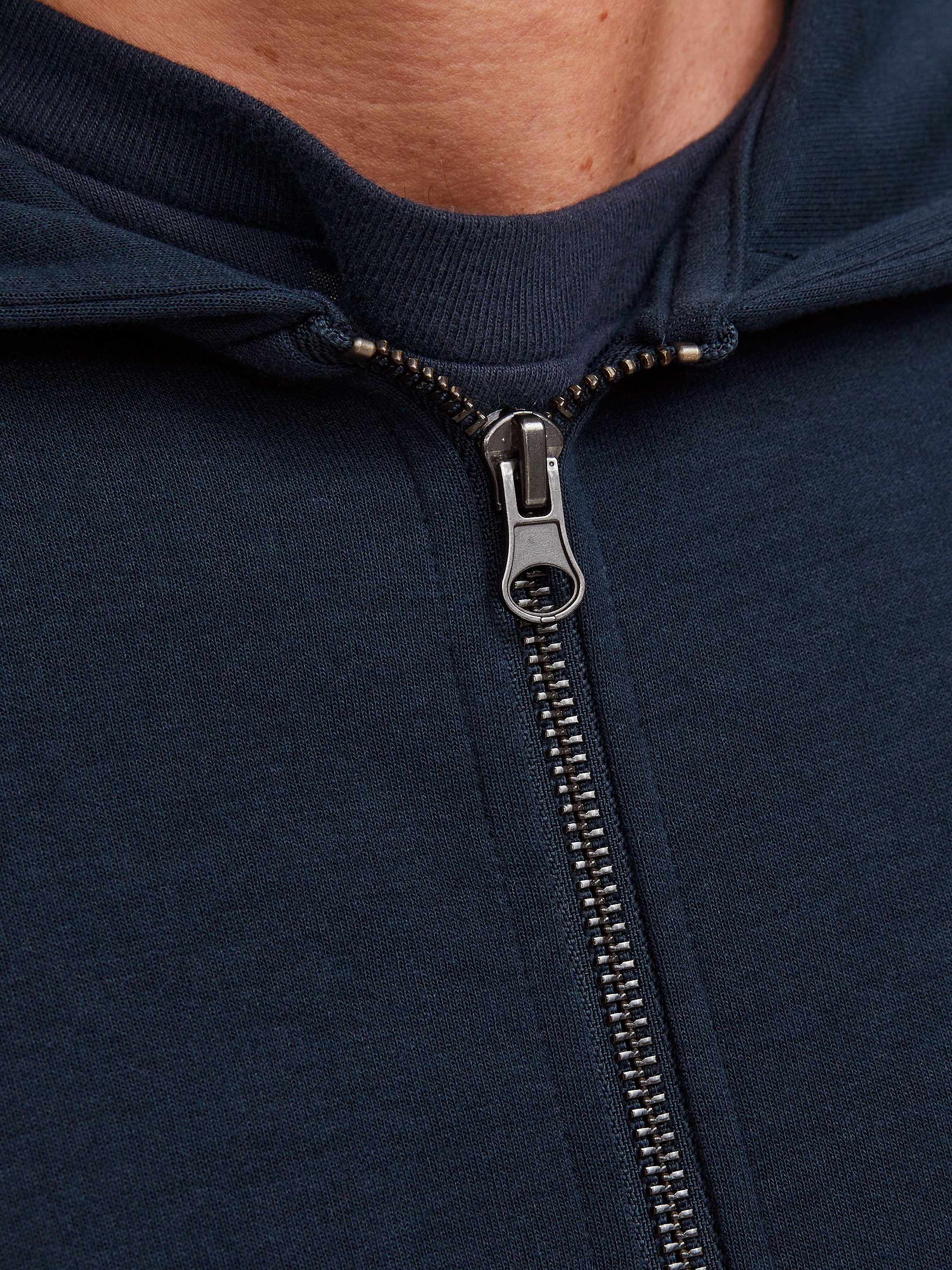 Jack & Jones Kapuzensweatjacke JJEBASIC Hoodie mit Rippbündchen und angenehmem Tragegefühl unifarben, modisch, regular fit, Baumwollmischung, Rundhals