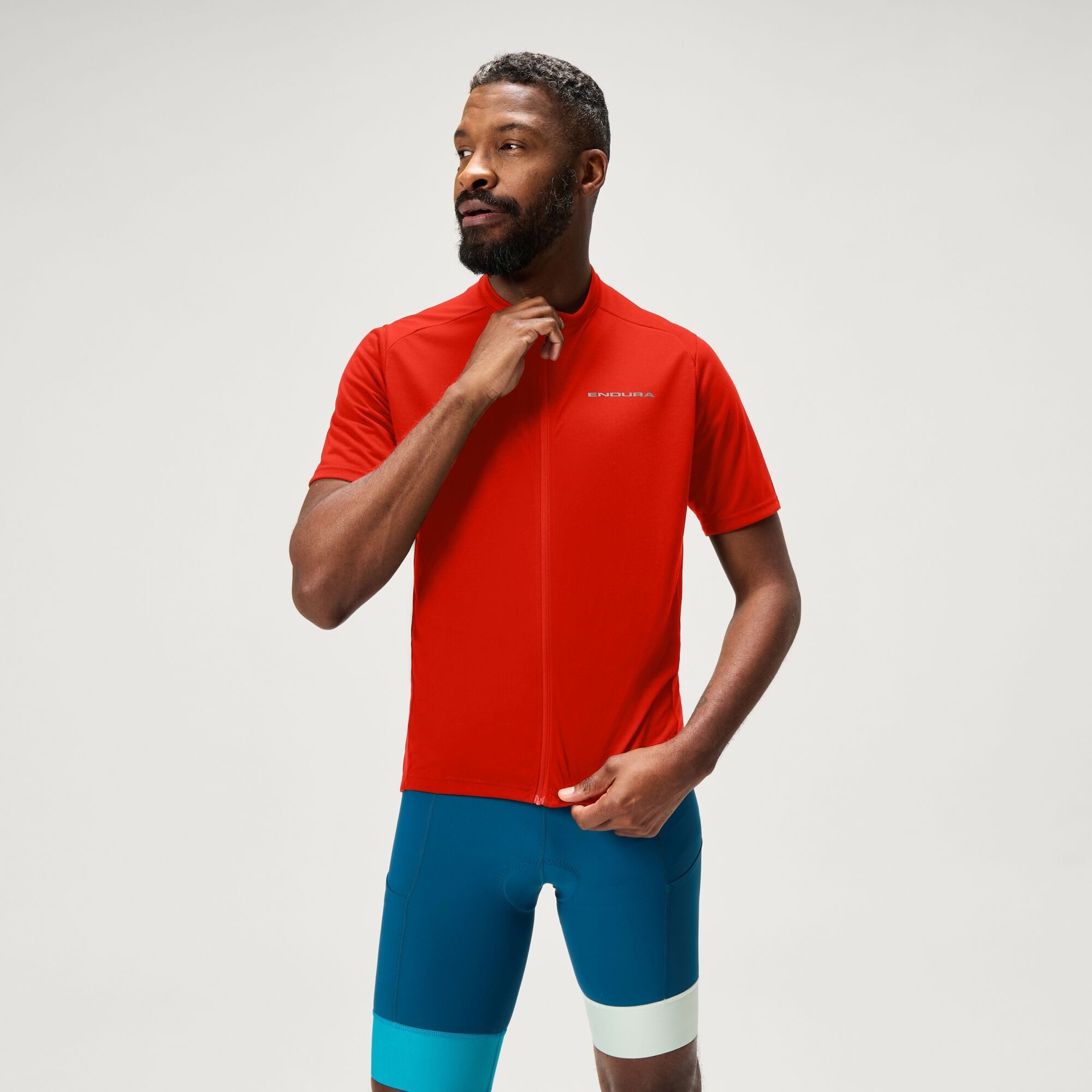 Endura Funktionsshirt Loop (1-tlg) mit lässigem Rundhalsausschnitt