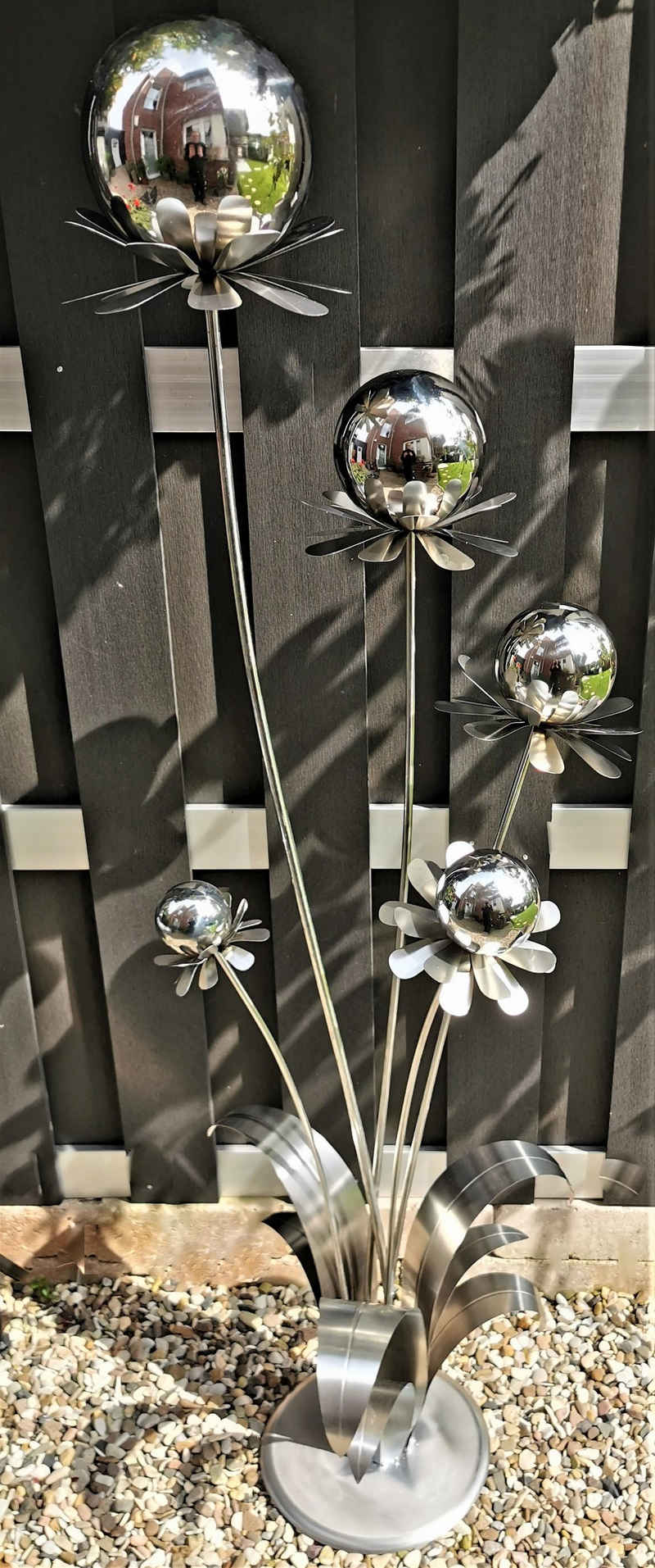 Jürgen Bocker - Gartenambiente Gartenstecker Blume Barcelona Edelstahl matt 165 cm mit Kugel + Standfuß Dekoration