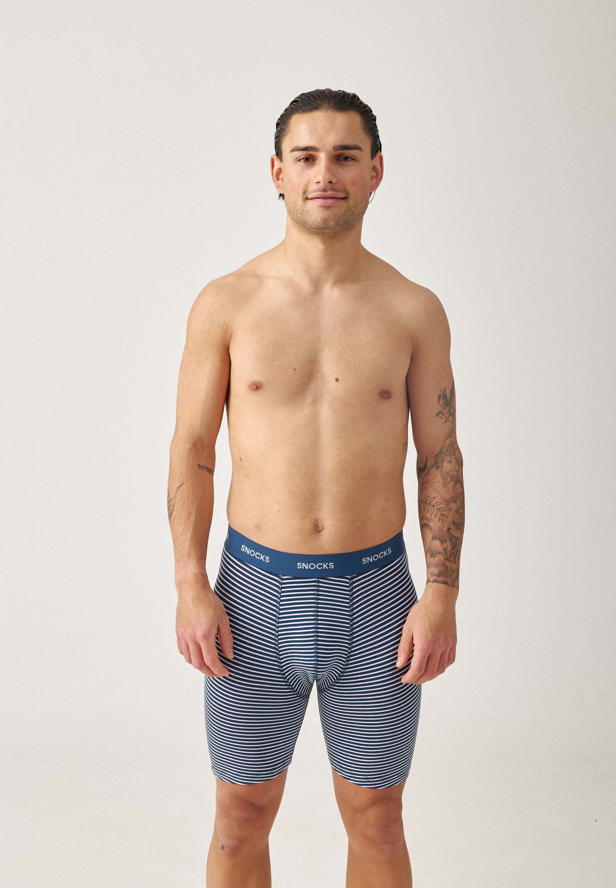 SNOCKS Boxershorts Enge Unterhosen mit längerem Bein Herren Männer (6-St) aus Bio-Baumwolle, ohne kratzenden Zettel, bequem durch längeres Bein
