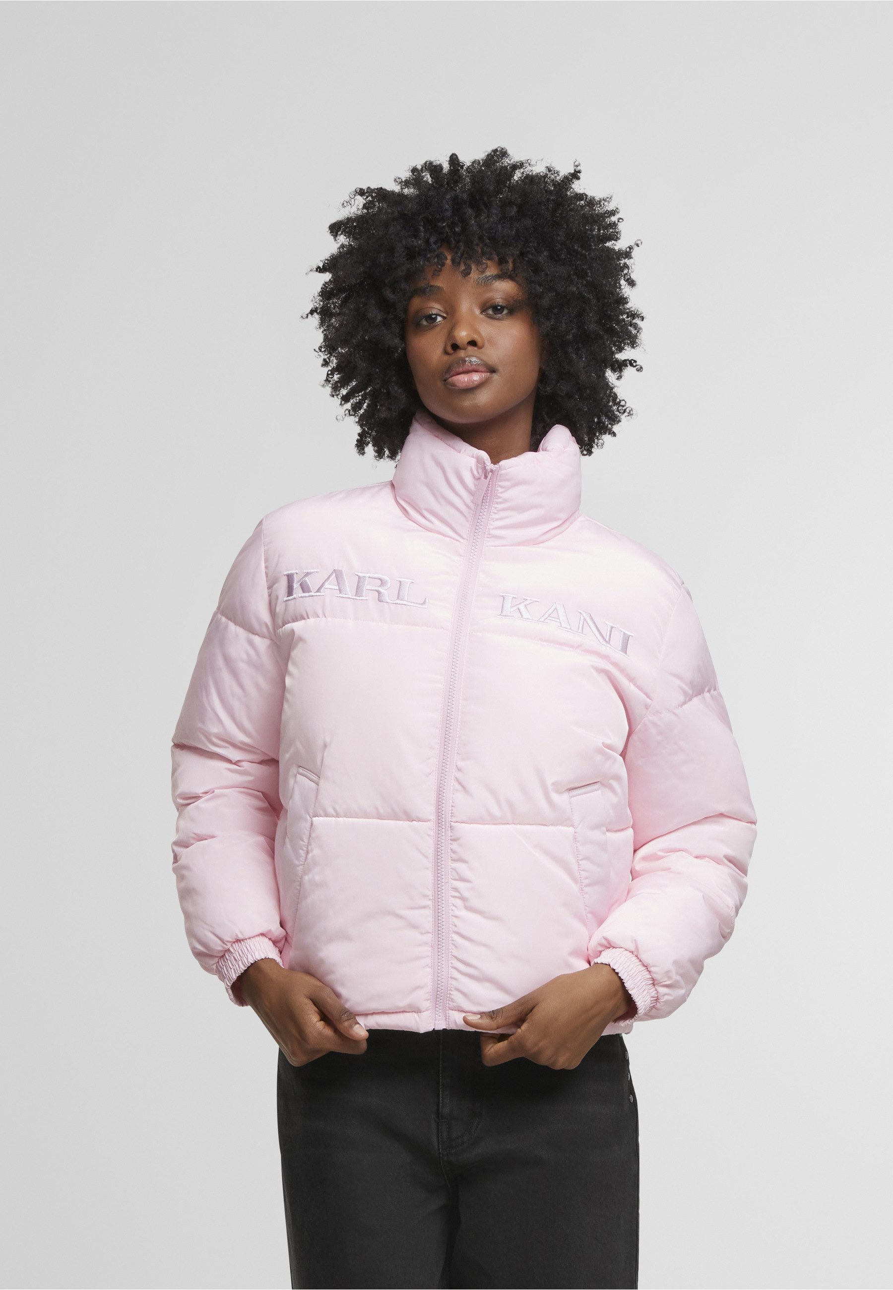 Karl Kani Winterjacke Karl Kani Retro Essential Puffer Jacket (1-St)