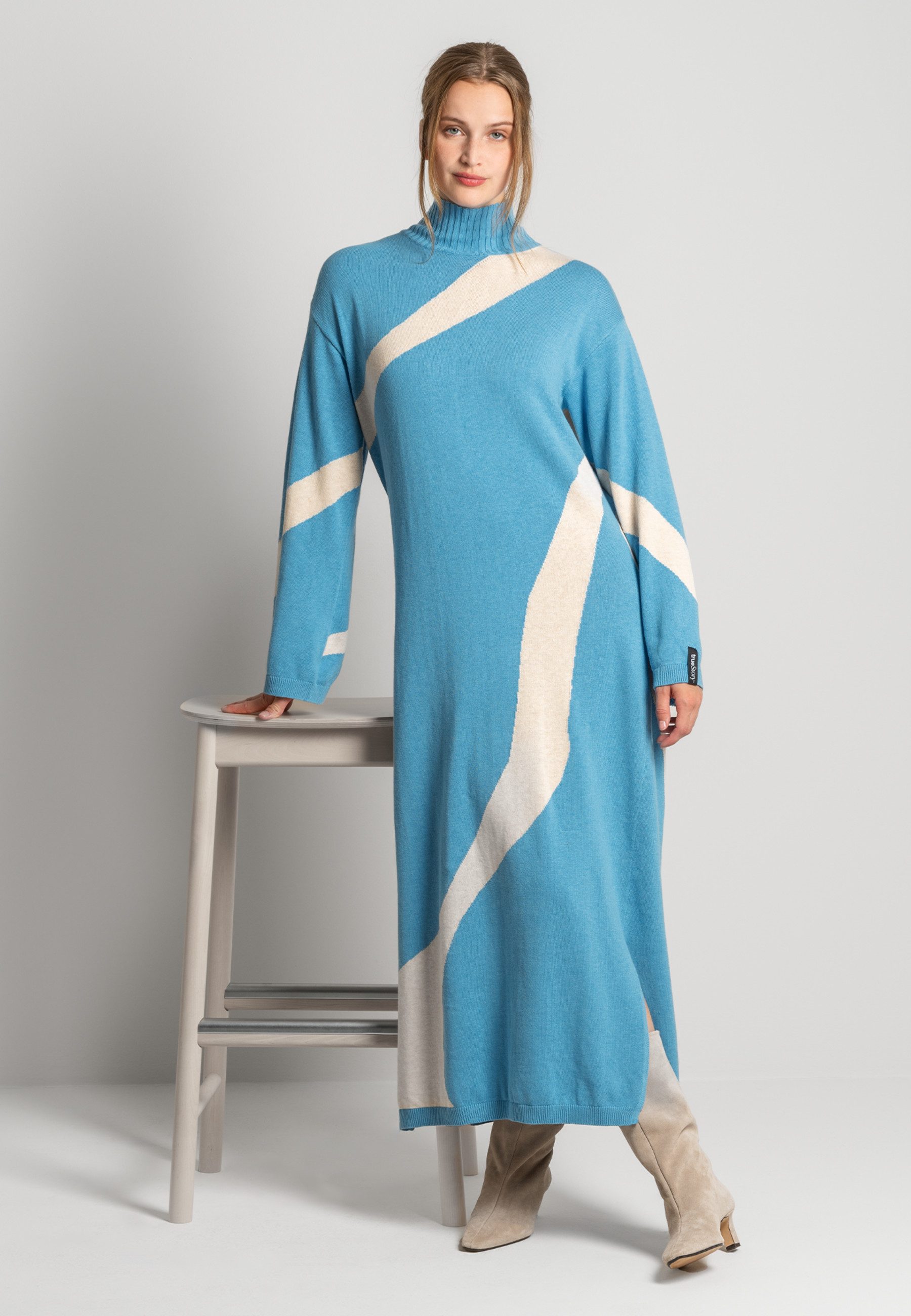 trueStory Strickkleid EELA GOTS zertifiziert – Bild 5 von 5
