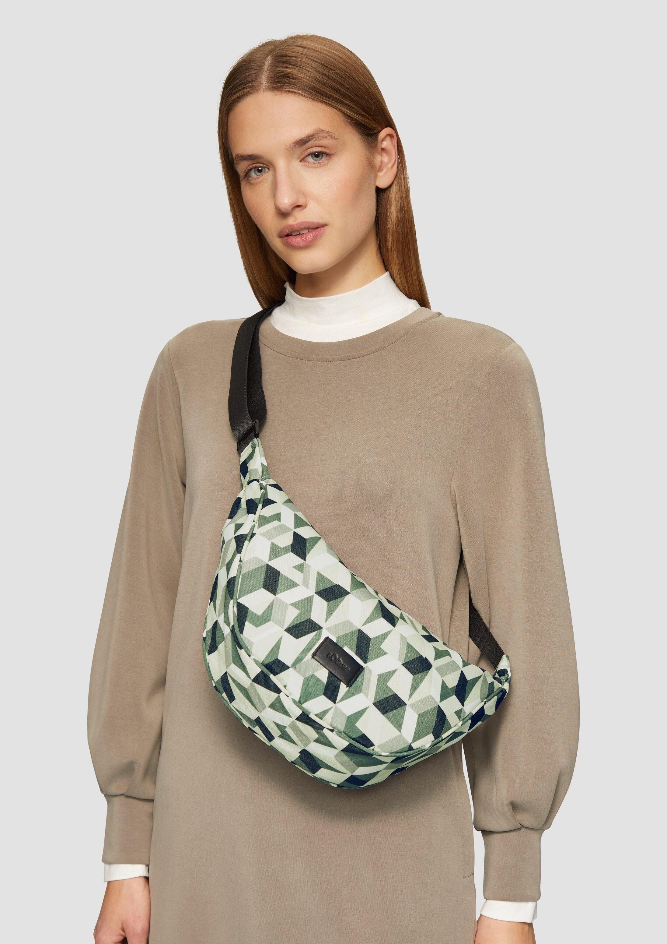 s.Oliver Umhängetasche Tasche, Hobo-Bag aus bedrucktem Nylon