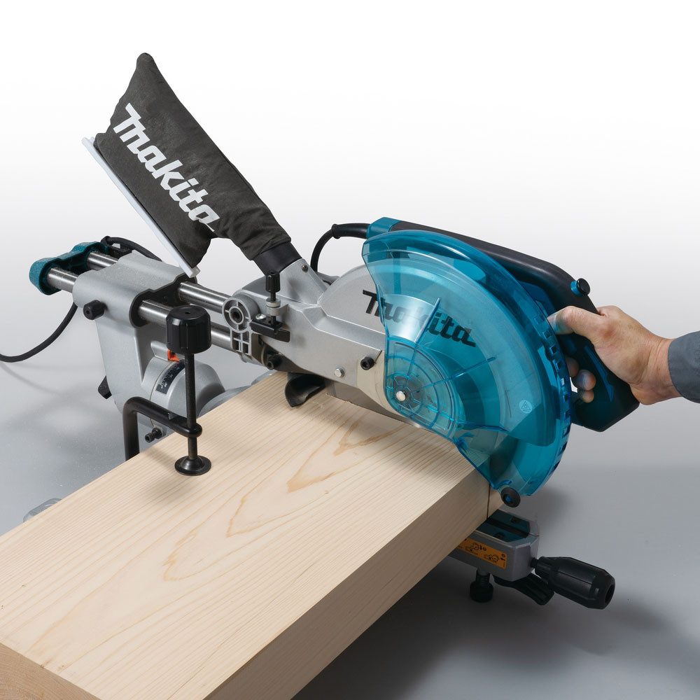 Makita Kapp- und Gehrungssäge »LS1110F« 1.450 W, 260 mm, 4.500 min⁻¹, Kapp- und Gehrungssäge für präzise Schnitte bis 310 mm