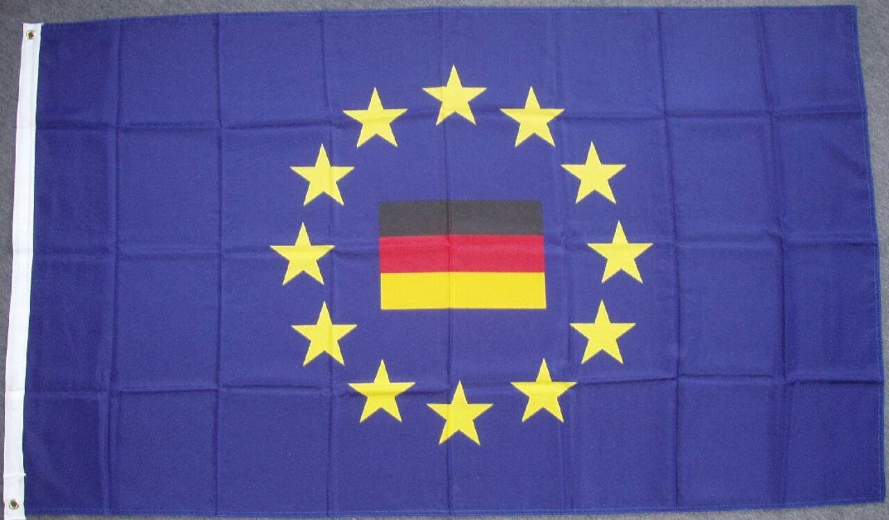 flaggenmeer Flagge Europa mit Deutschlandflagge 80 g/m²
