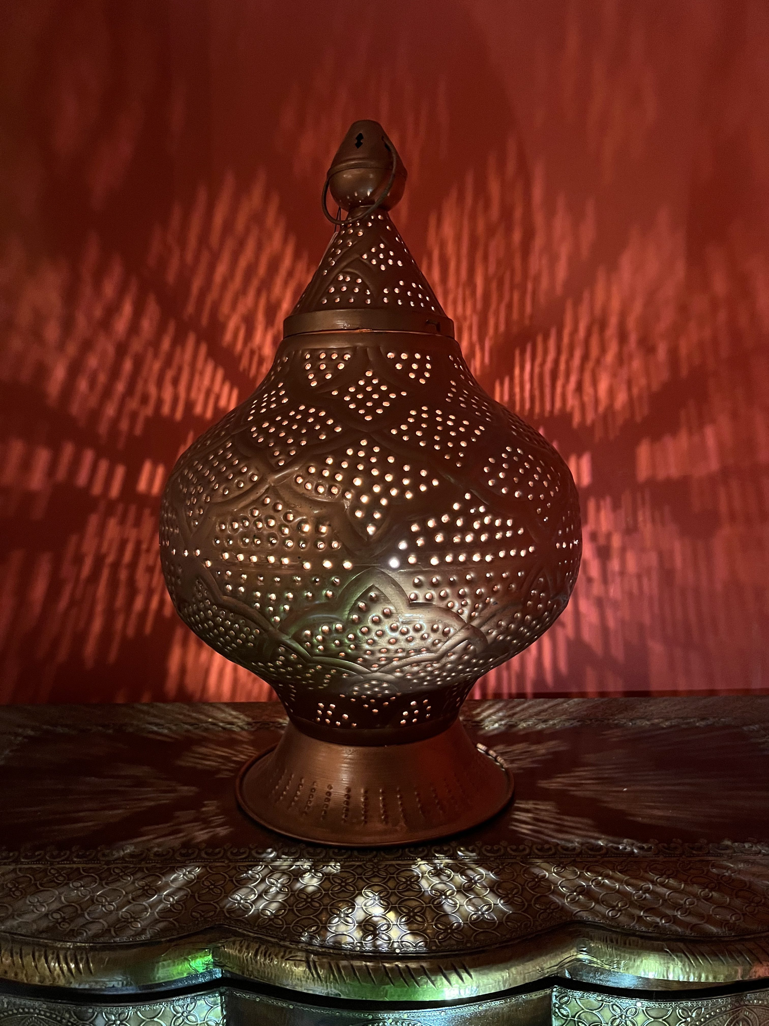 Marrakesch Orient & Mediterran Interior Stehlampe Orientalische Tischlampe Zumurrud aus Metall kupferfarbig 50 cm Deko, Handwäsche