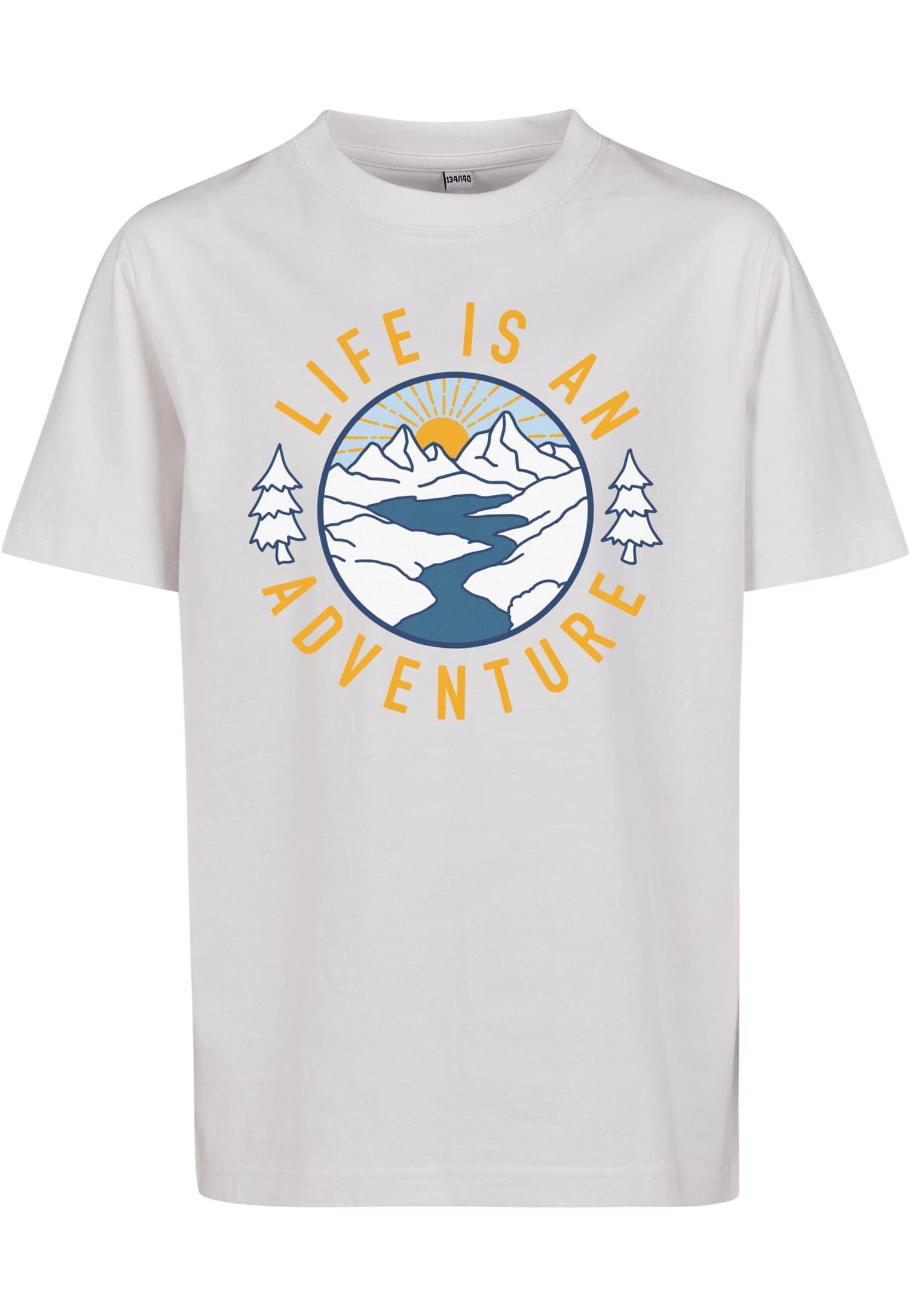 MisterTee Kurzarmshirt Kinder Kids Life Is An Adventure Tee (1-tlg),  Stylisches T-Shirt aus angenehmer Baumwollmischung