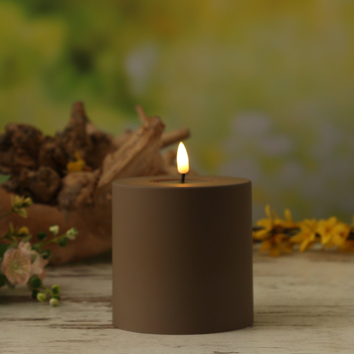 Deluxe Homeart LED-Kerze MIA Deluxe für Außen flackernd H: 10cm D: 10cm out günstig online kaufen