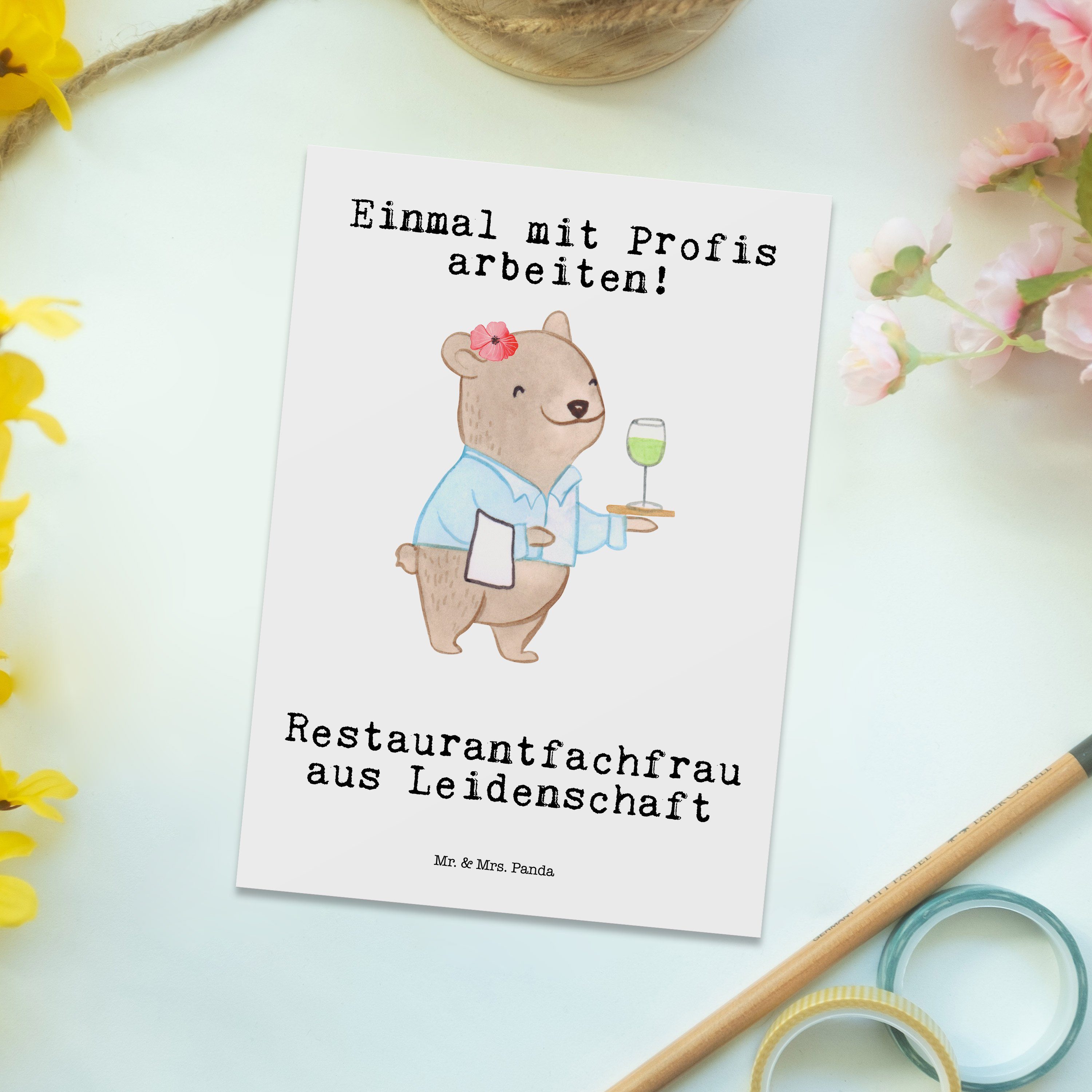 Leidenschaft aus Mrs. Postkarte Restaurantfachfrau Karte, & Geschenk, - Panda Kellner Weiß - Mr.