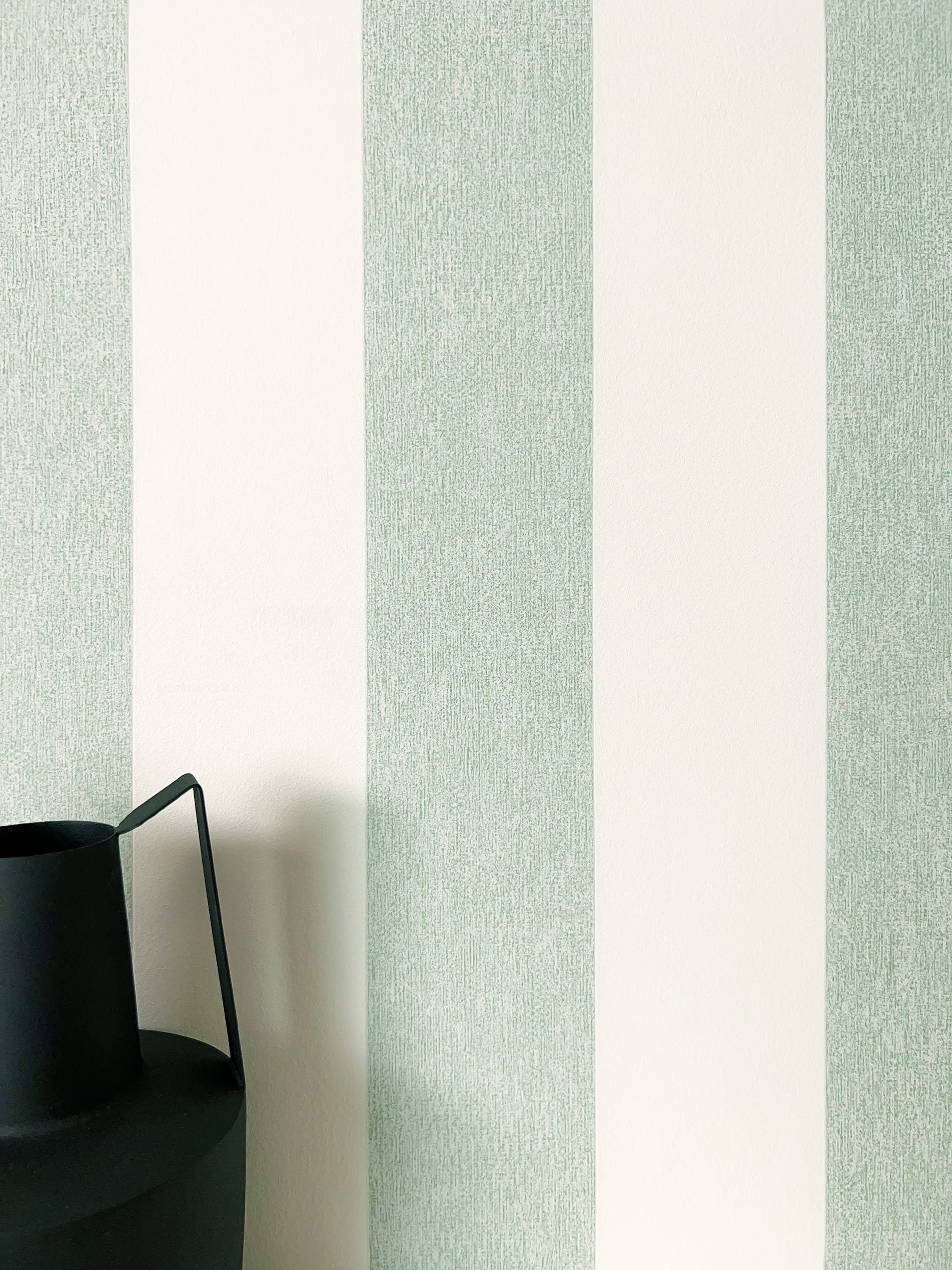 Newroom Vliestapete, Grün Tapete Modern Streifen günstig online kaufen