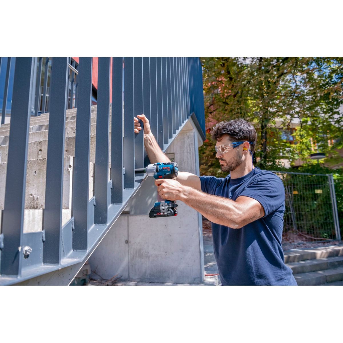 BOSCH Bohrschrauber GDS 18V-450 HC Akku-Drehschlagschrauber günstig online kaufen