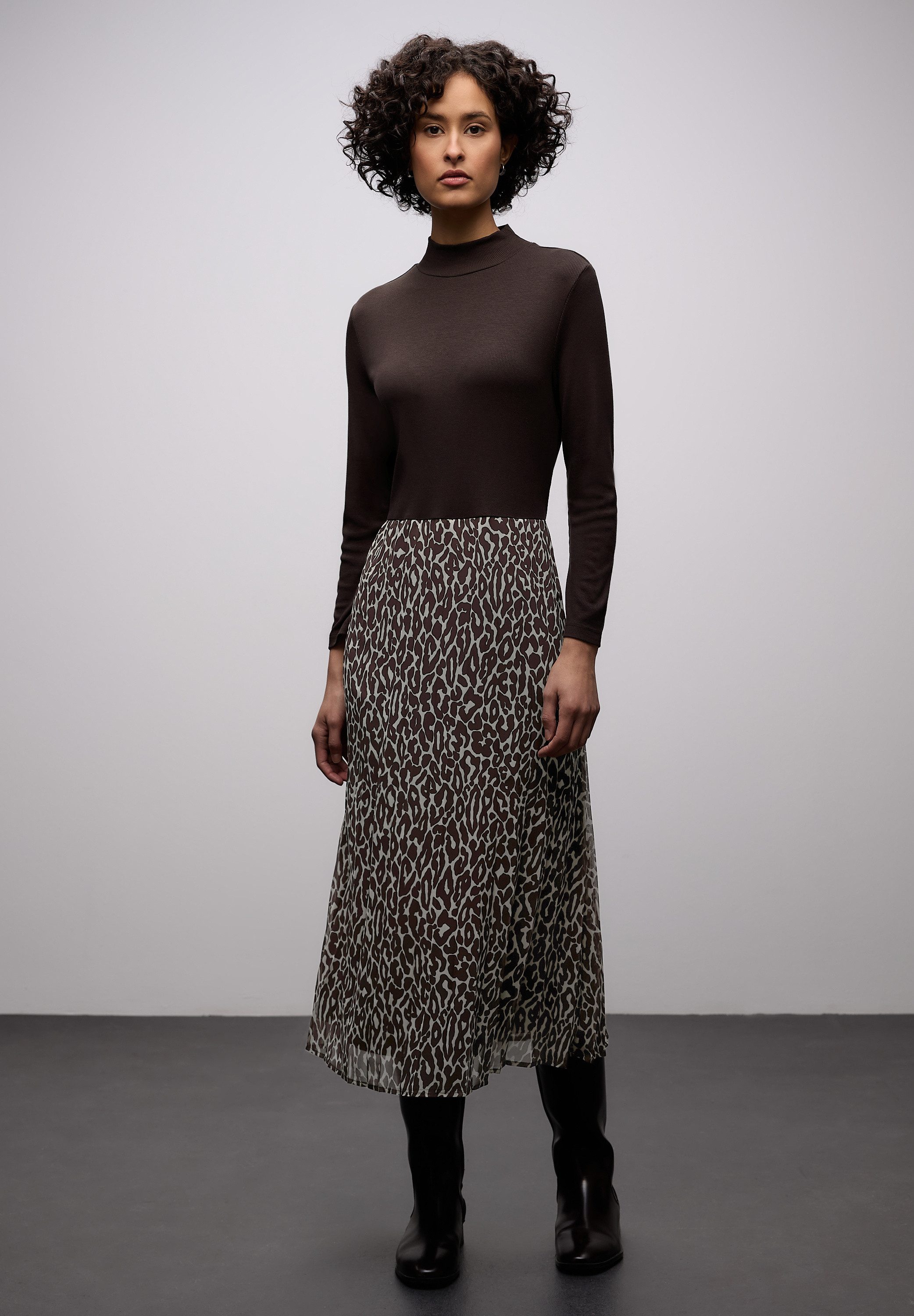 STREET ONE Midikleid mit plissiertem Rockteil günstig online kaufen