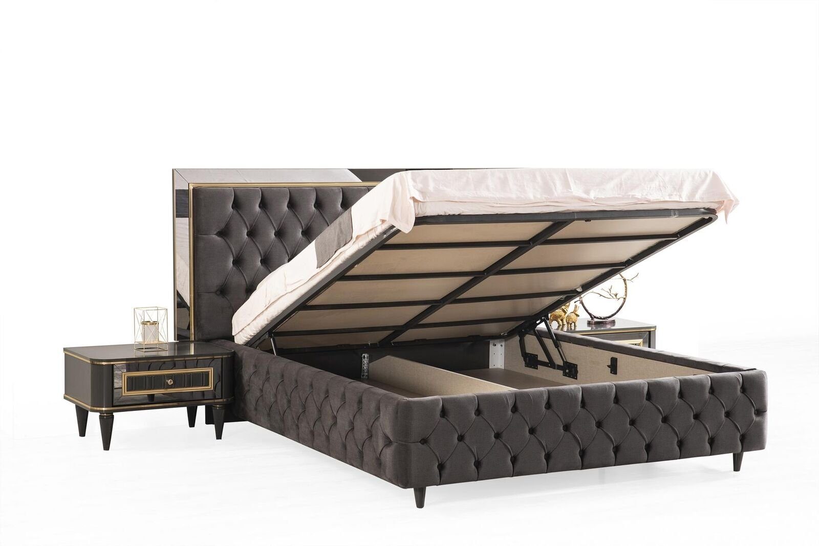Bett Made JVmoebel Luxus Edle mit Edelstahl im Rahmen Bett Betten Schwarze, Europa Chesterfield