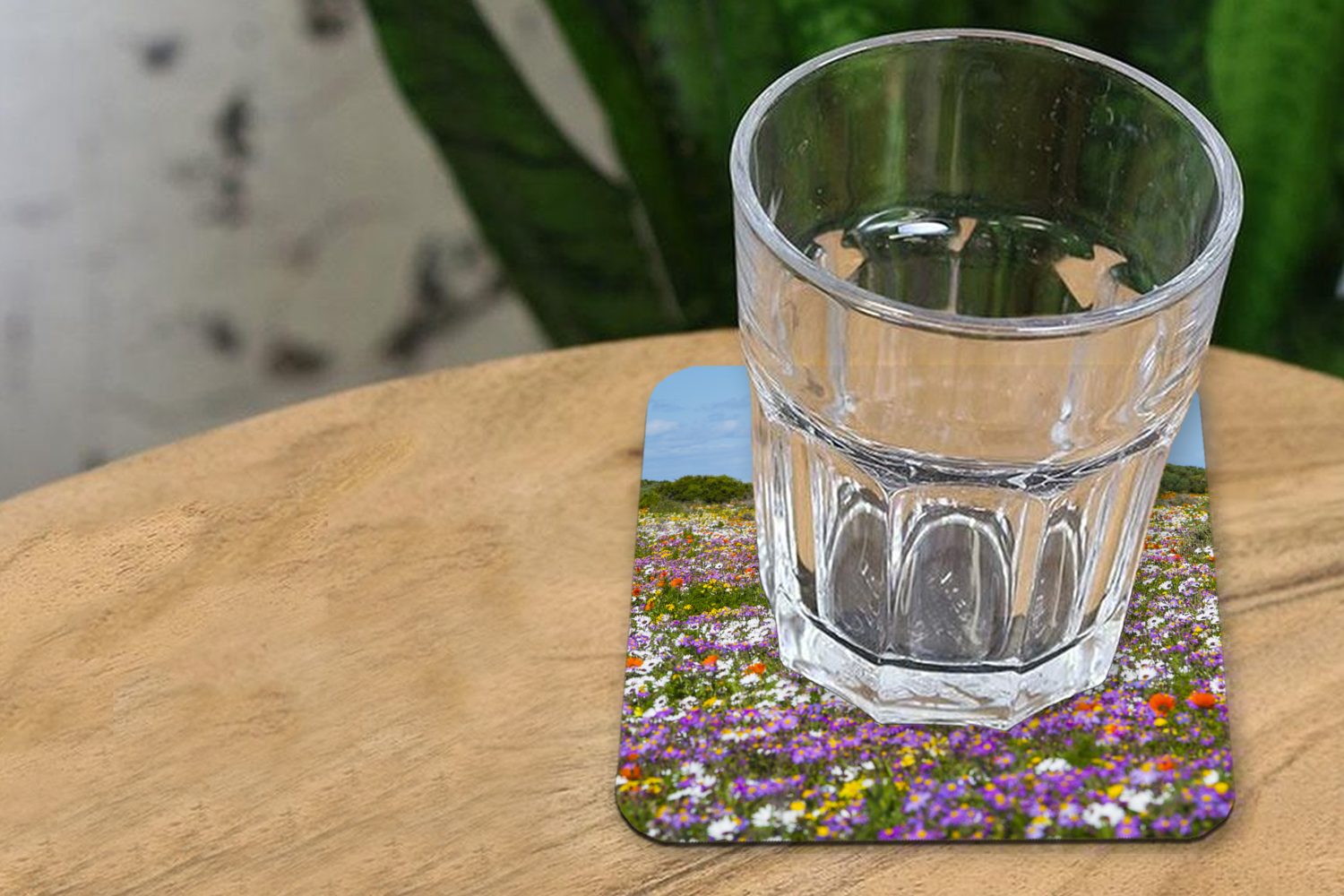 MuchoWow Glasuntersetzer Tasse 6-tlg., Lila Zubehör - Glasuntersetzer, - Blumenwiese für Gläser, Untersetzer, Korkuntersetzer, Tischuntersetzer, Blumen
