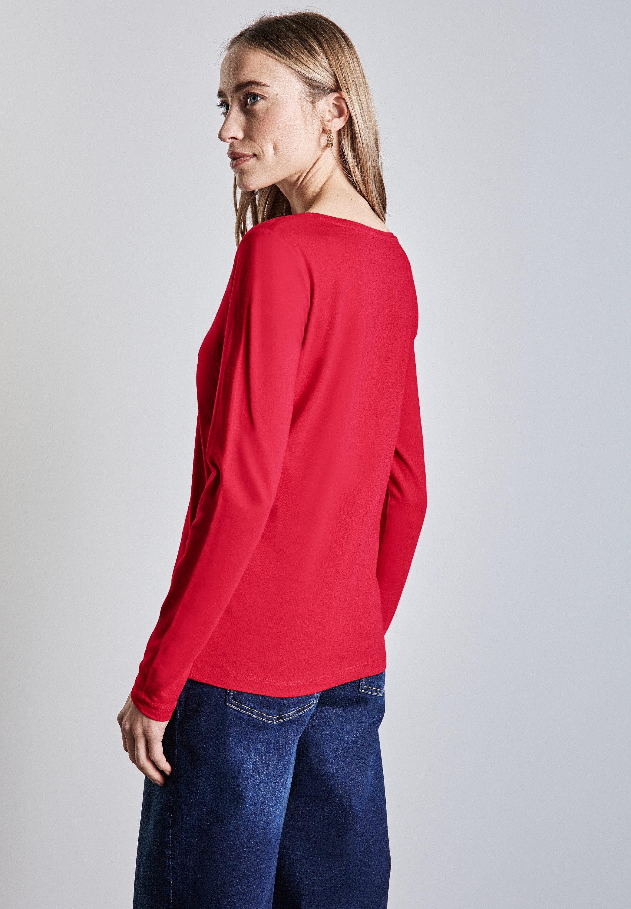 STREET ONE Langarmshirt mit abgerundetem V-Ausschnitt – Bild 4 von 5