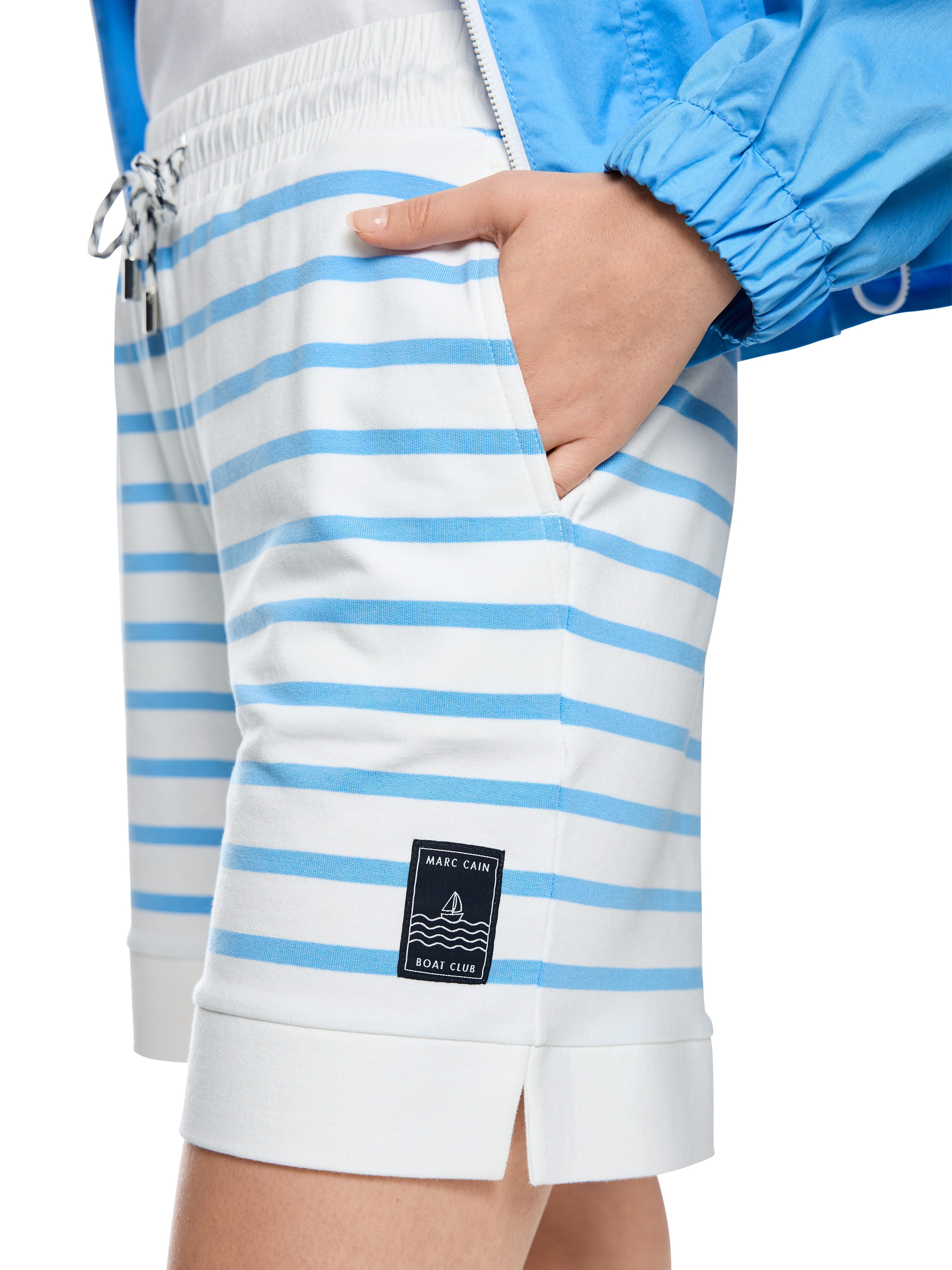 Marc Cain Shorts Salty Breeze Premium Damenmode Model Rohini